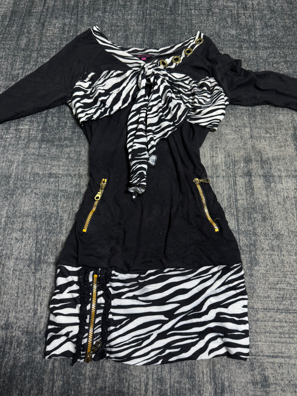 B2V-LIQUID GIRL SHIRT༒