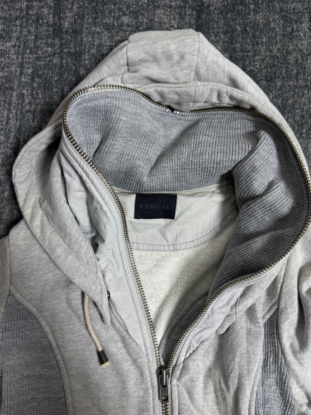 B2V-CYNICALHOODIE༒