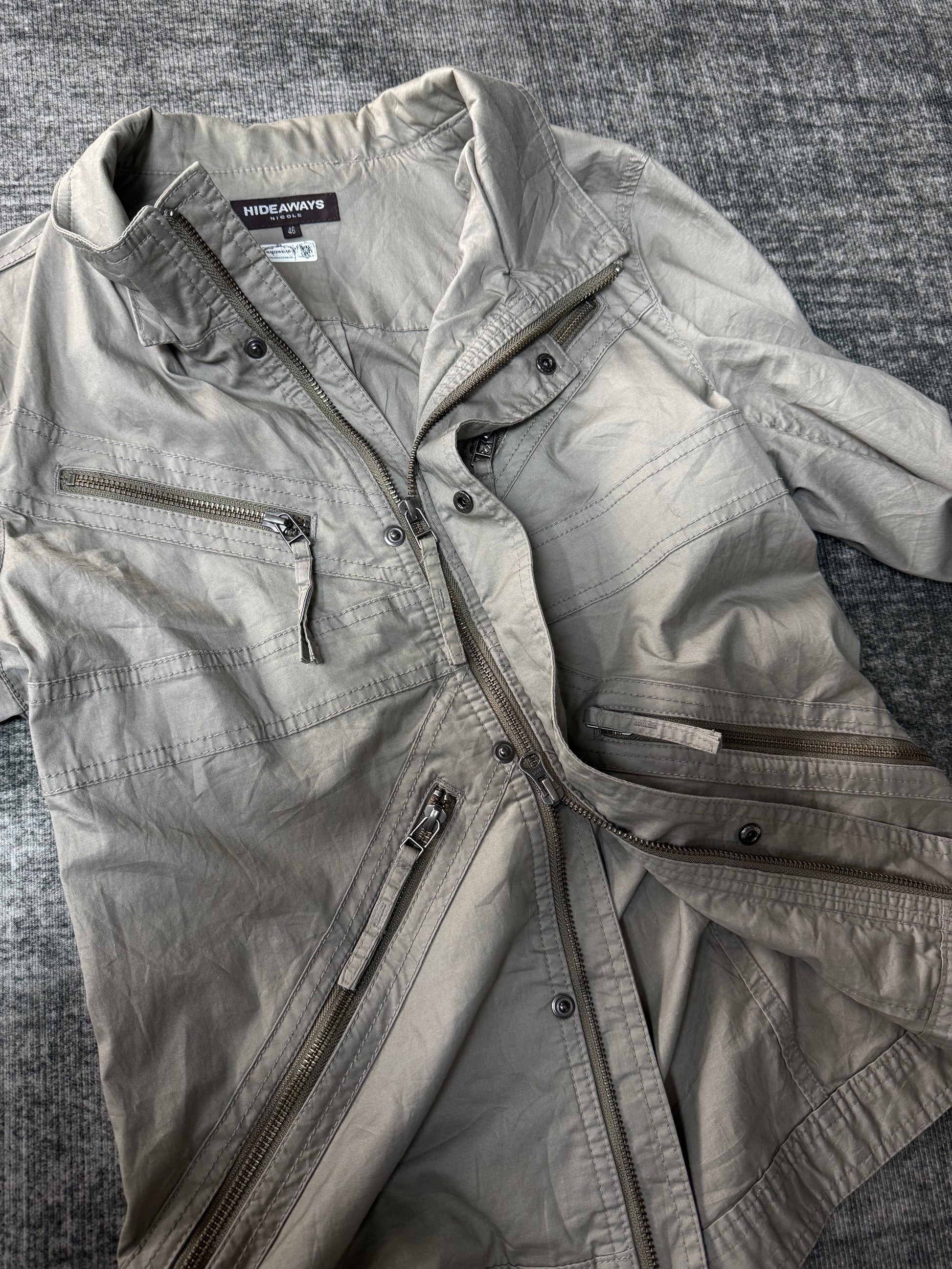 570826BAD2WEAR