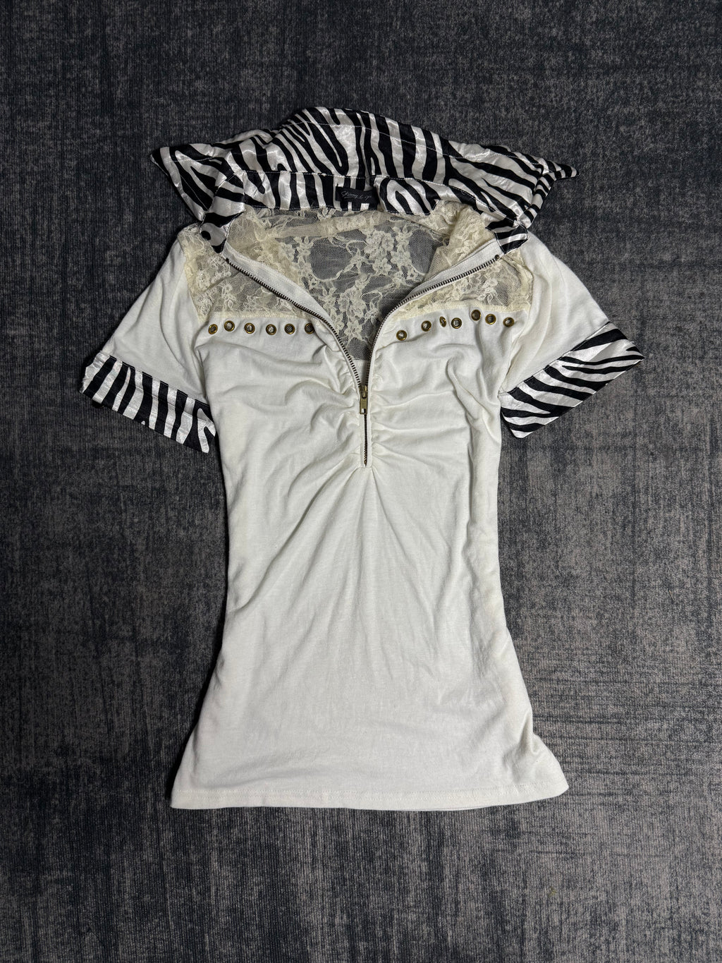 ༒Skinny Lip Top༒