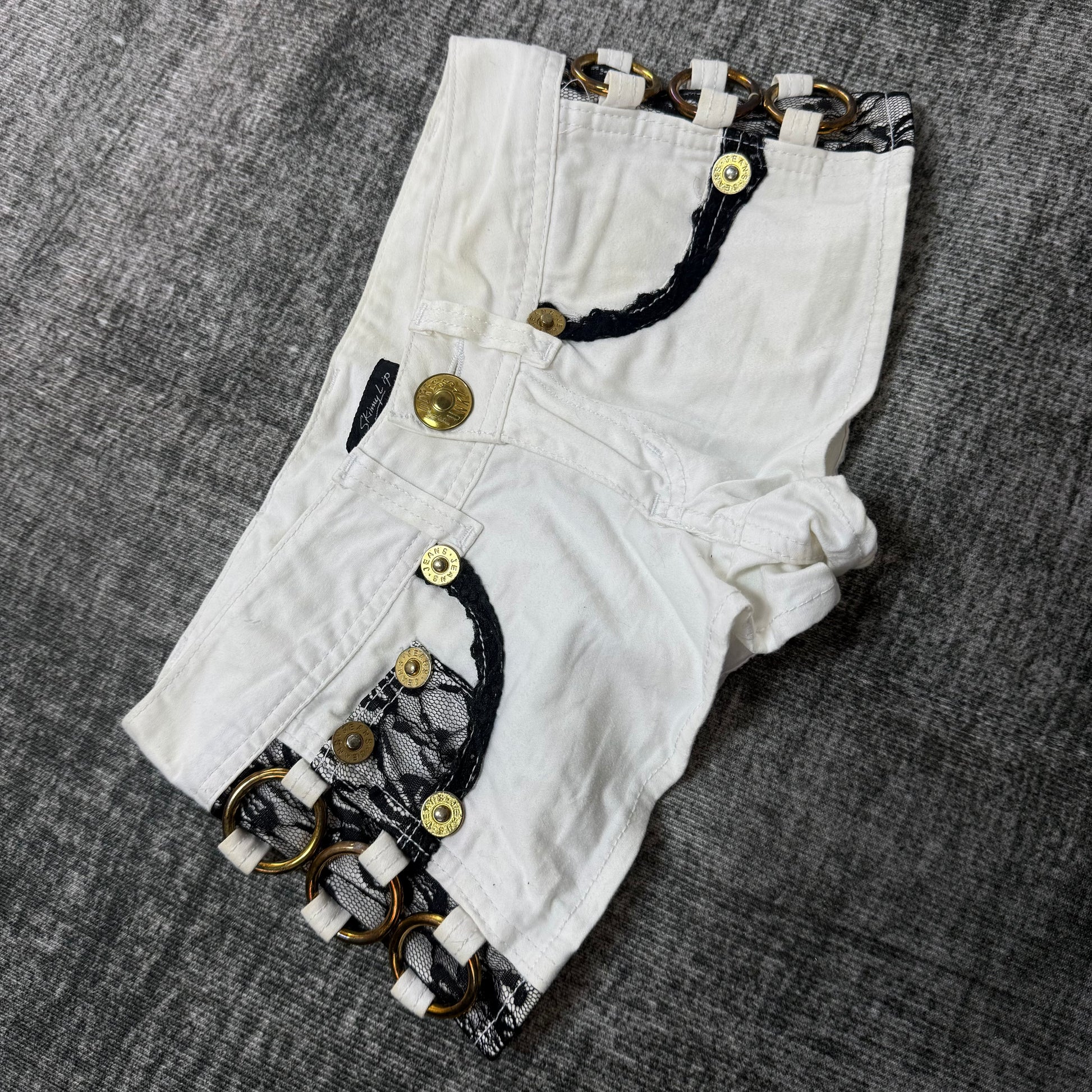 SINNY LIP SHORTS (2)༒