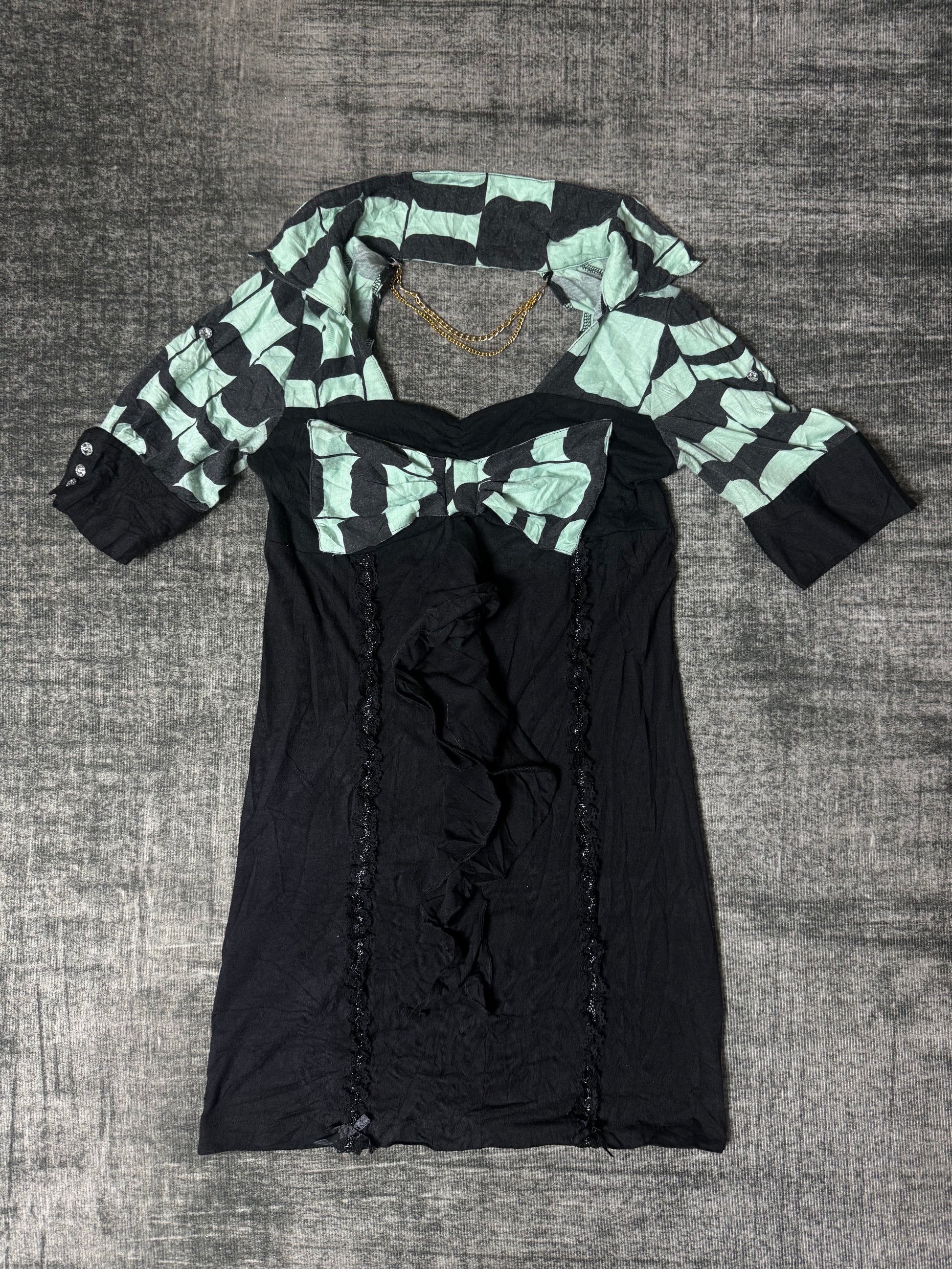 810926BAD2WEAR