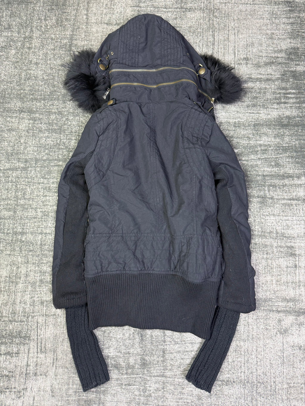 111026BAD2WEAR