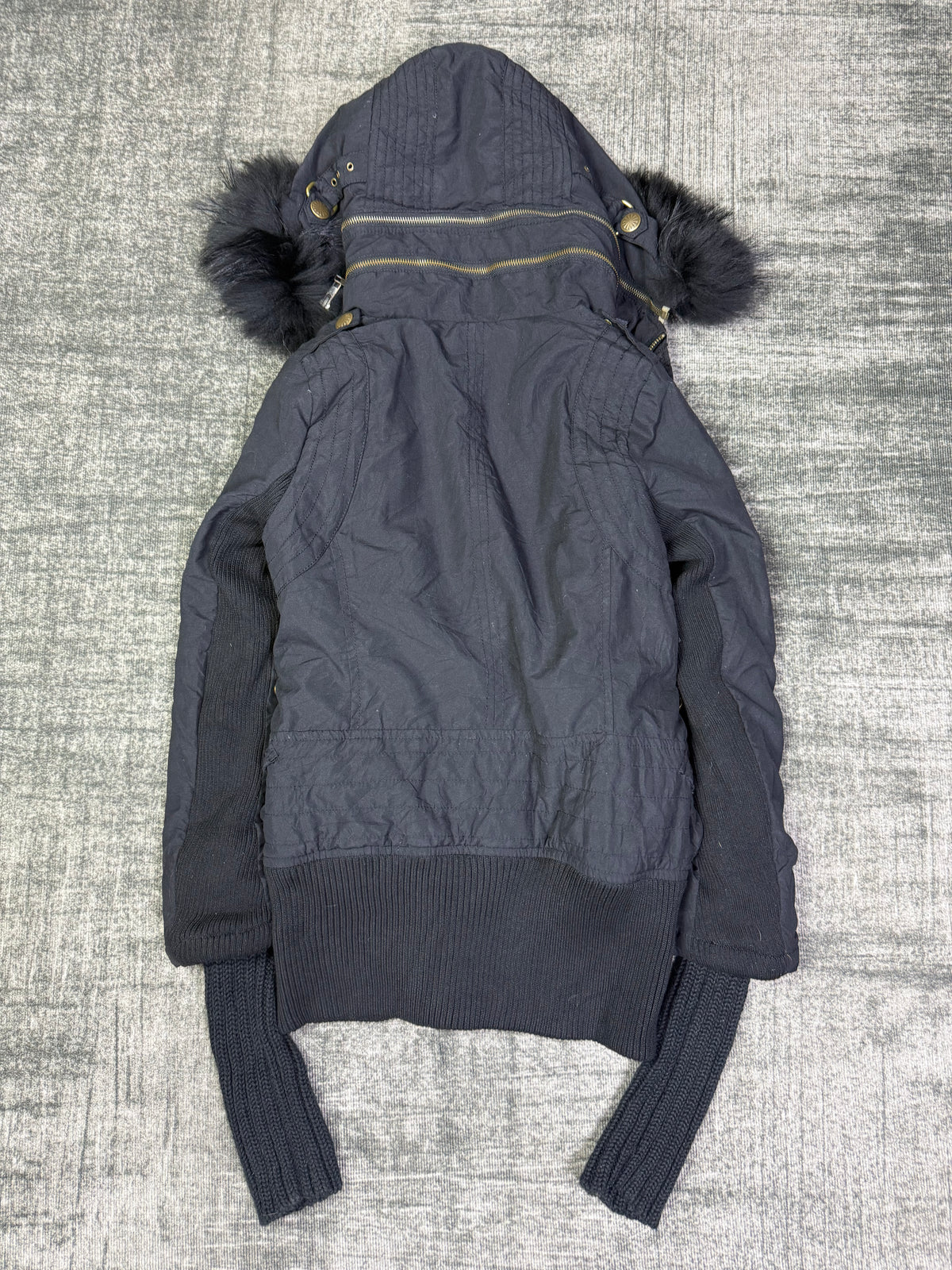 111026BAD2WEAR