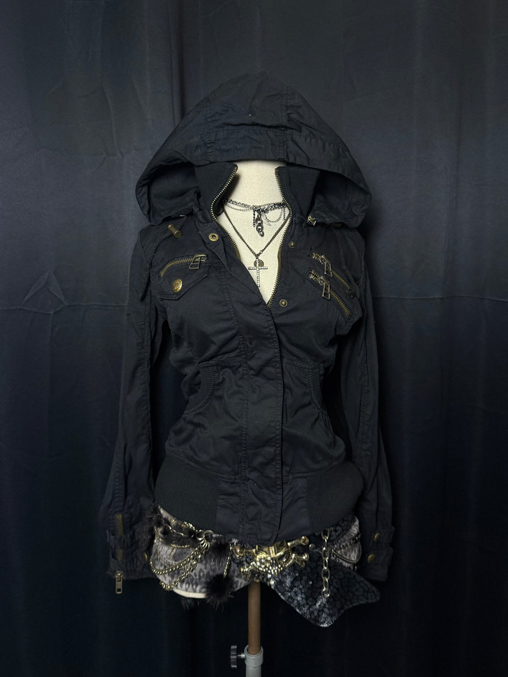 B2V- INGNI JACKET༒