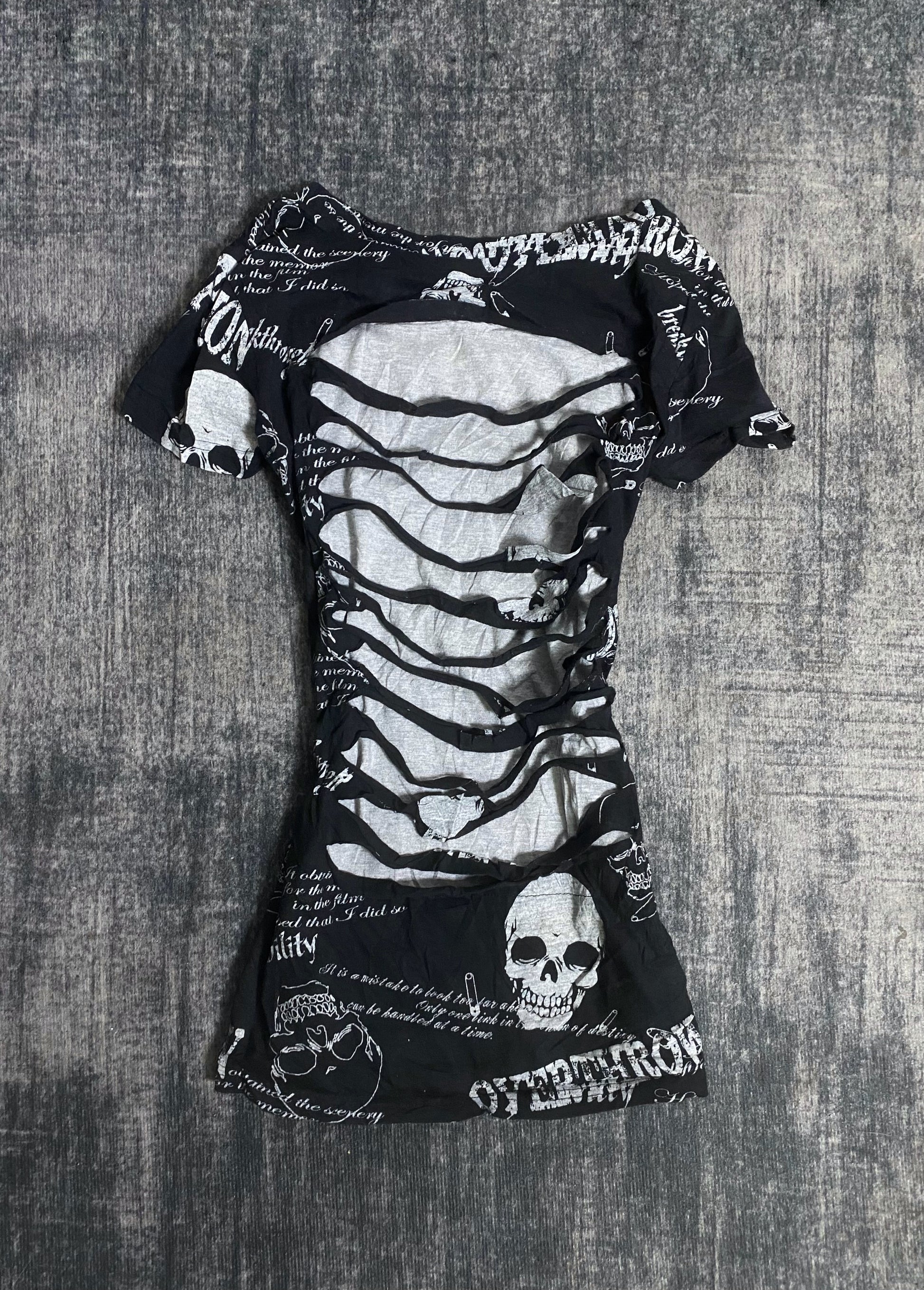 B2V- LAZY DAISY SKULL TOP༒❌ Gen3 Sophie ❌