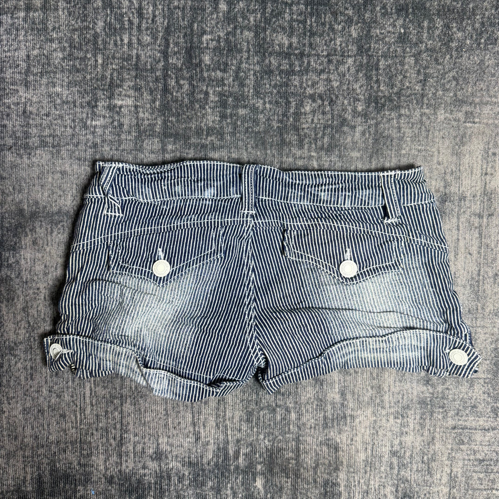 B2V-WAZP SHORT༒SS19