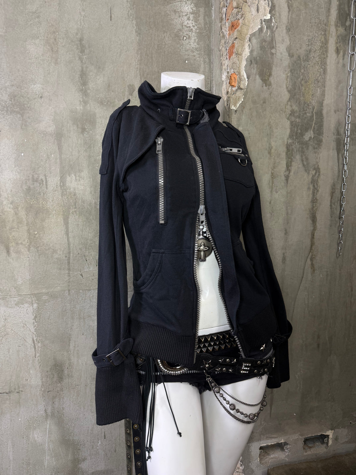 2440926BAD2WEAR