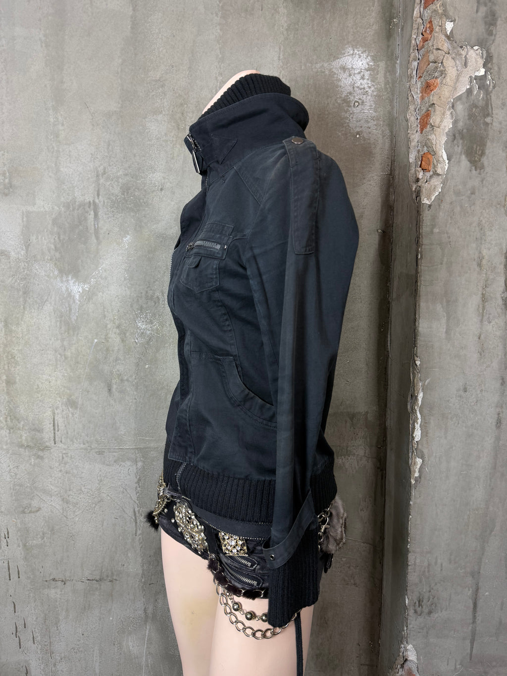 960626BAD2WEAR