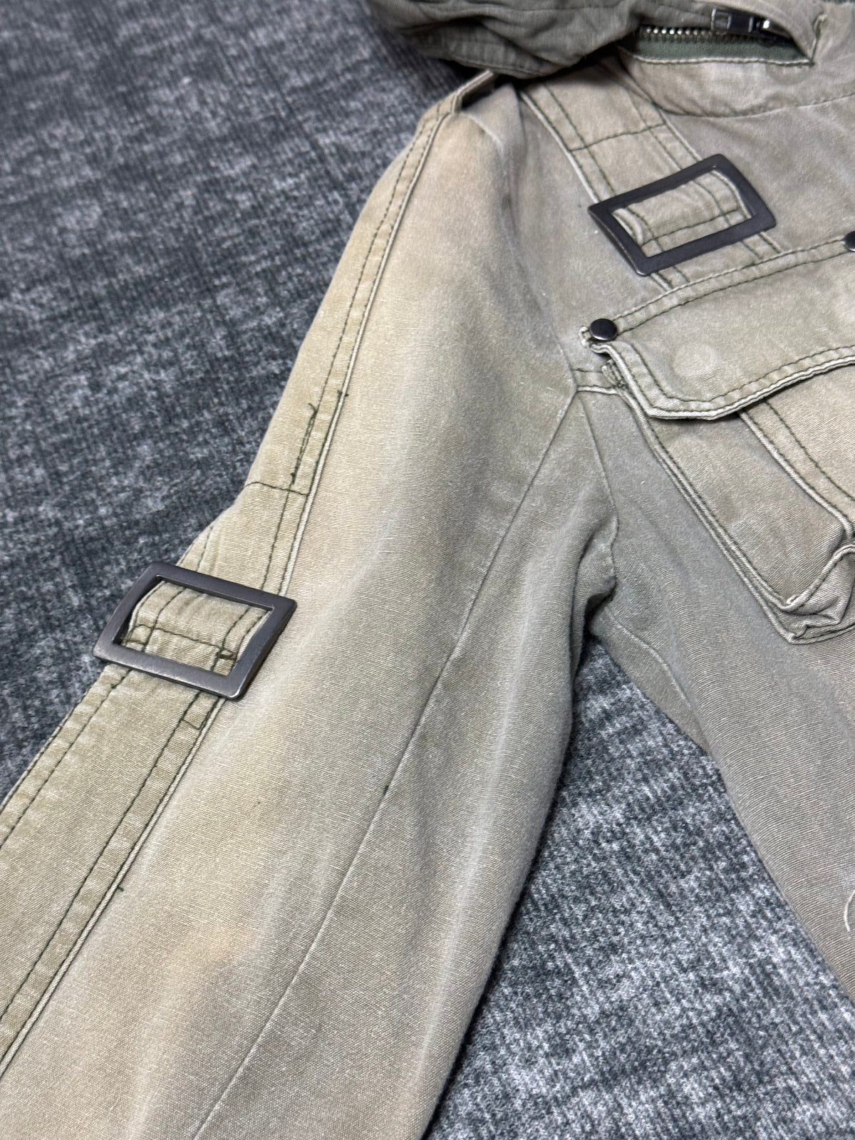 950926BAD2WEAR