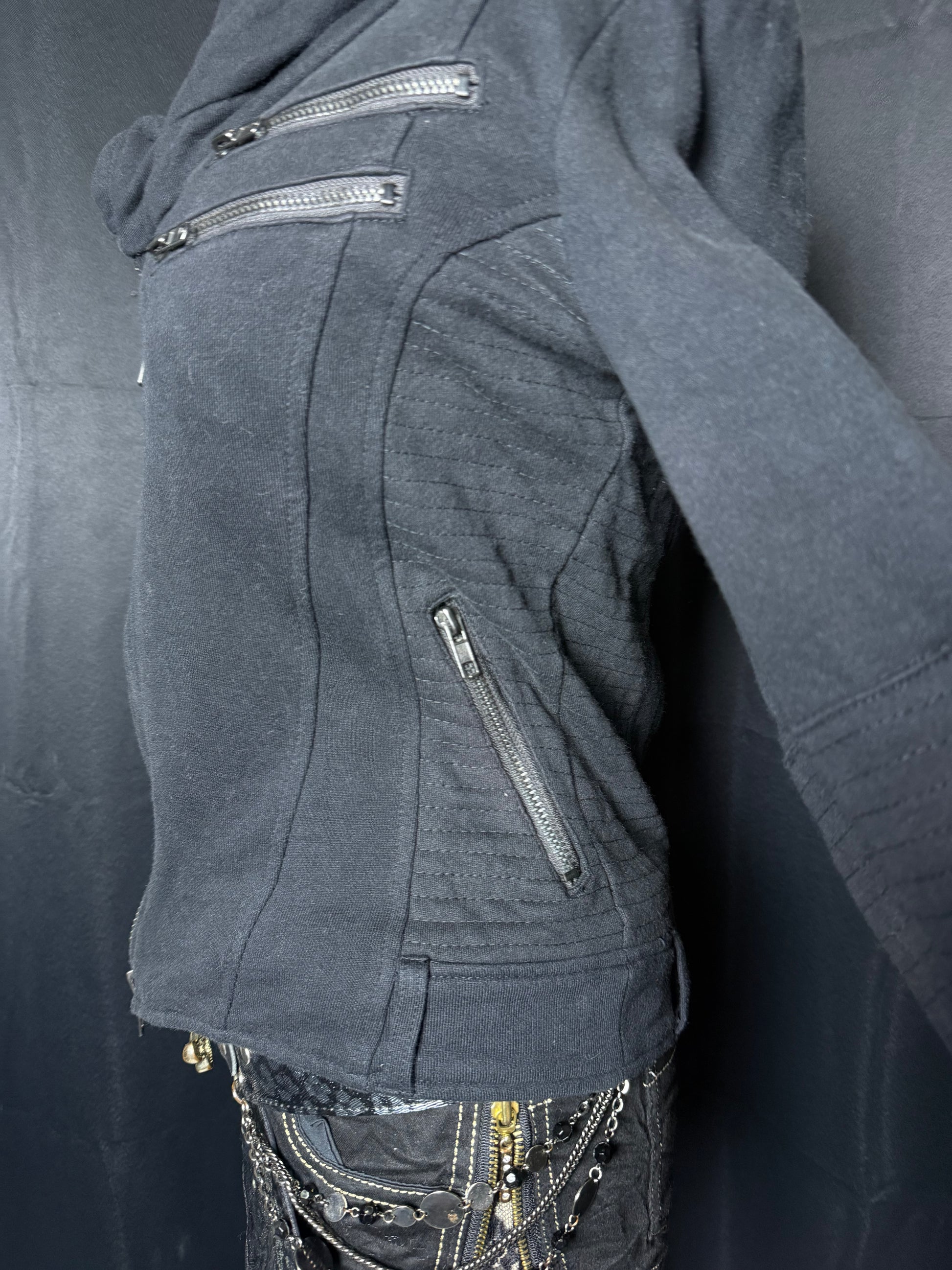 B2V-FOR MY IG CUSTOMER ONLY🐾༒