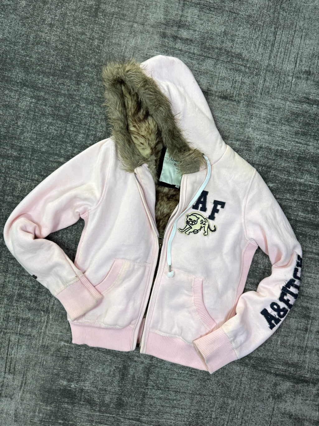 1031026BAD2WEAR