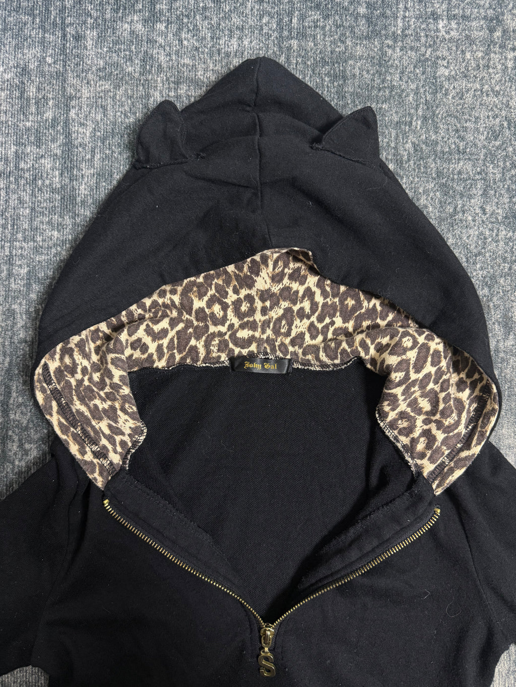 B2V-GAHY GAL HOODIE༒