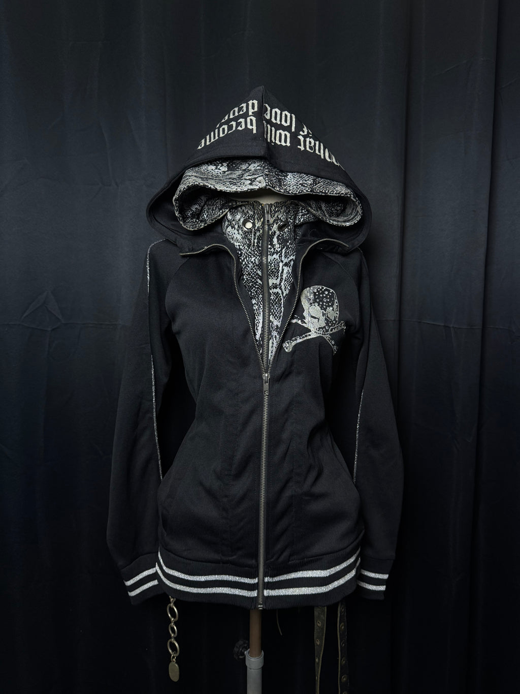 B2V-SKY BOMMER HOODIE༒