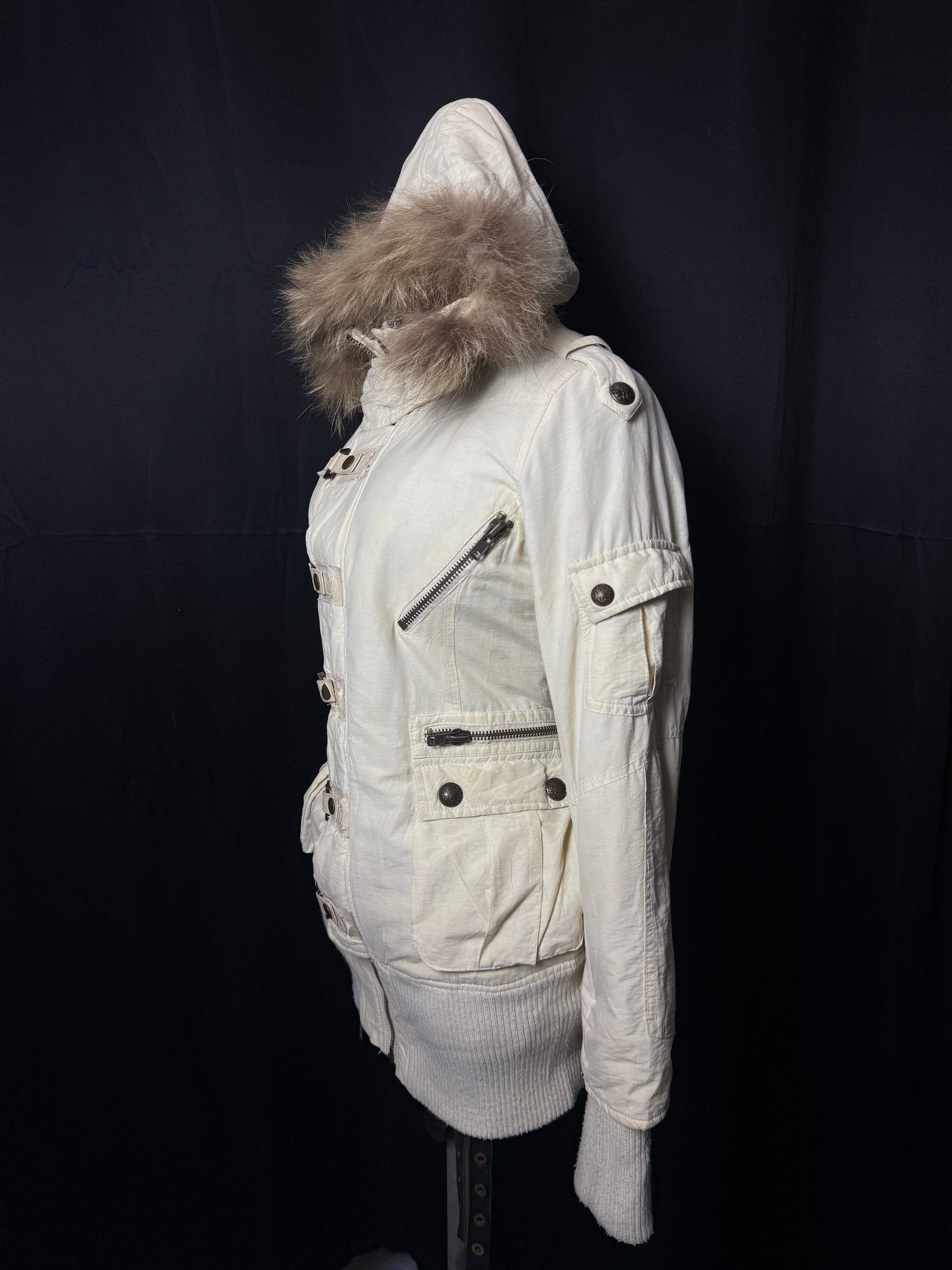 B2V- INGNI JACKET༒