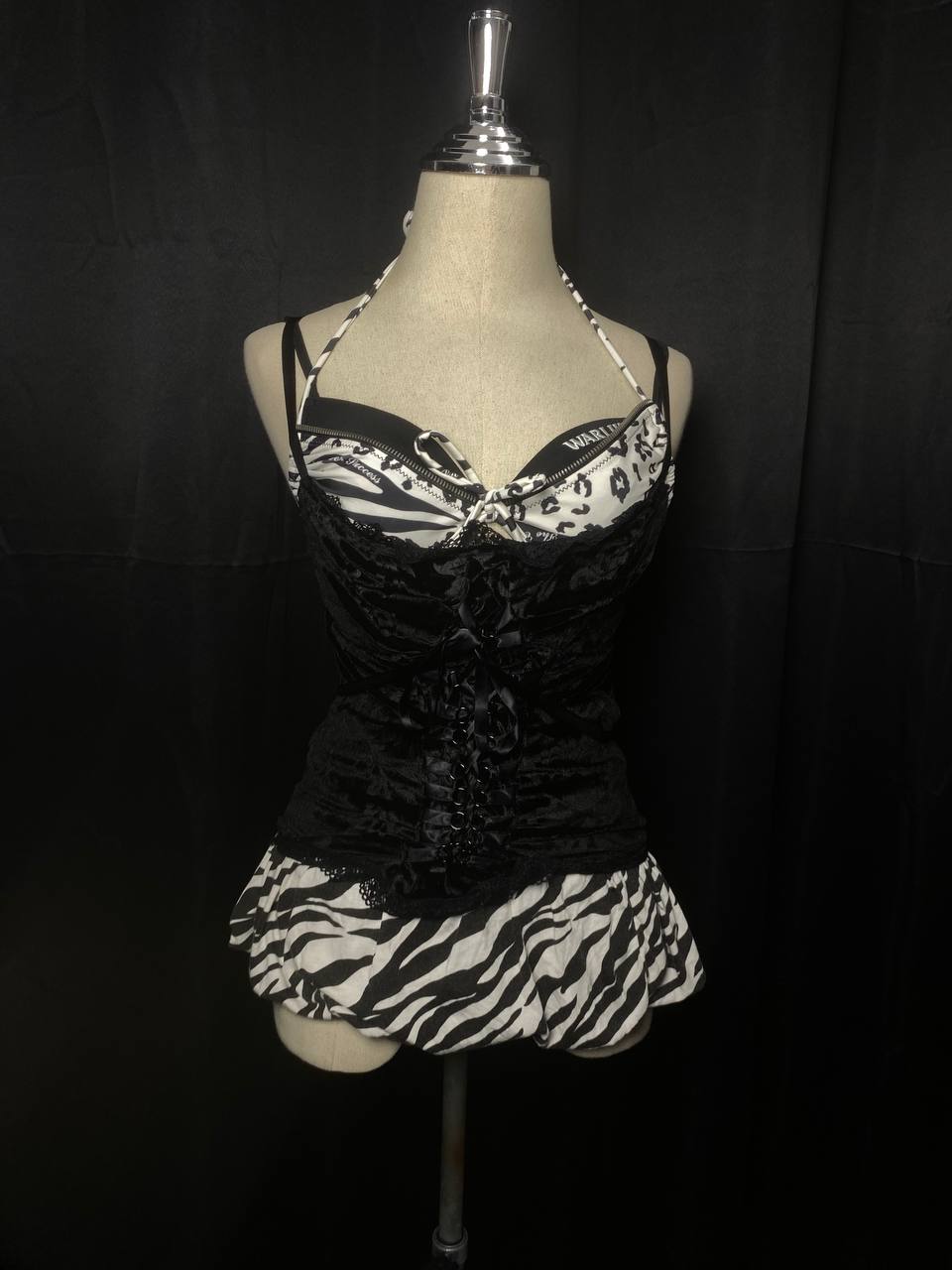 ༒ 1 VON 1 ༒B2V OUTFIT ༒