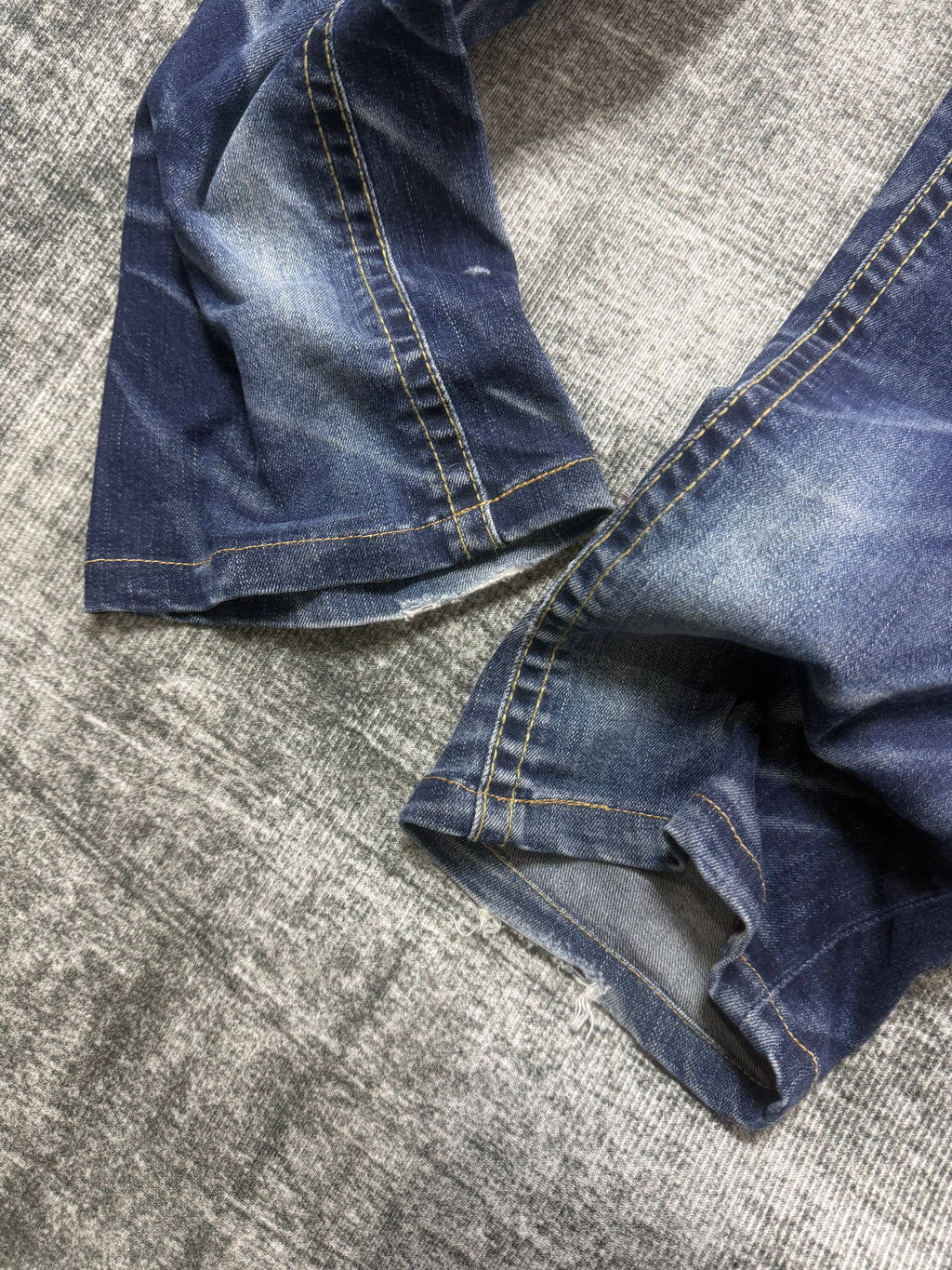 VTG F FLARE JEANS ༒