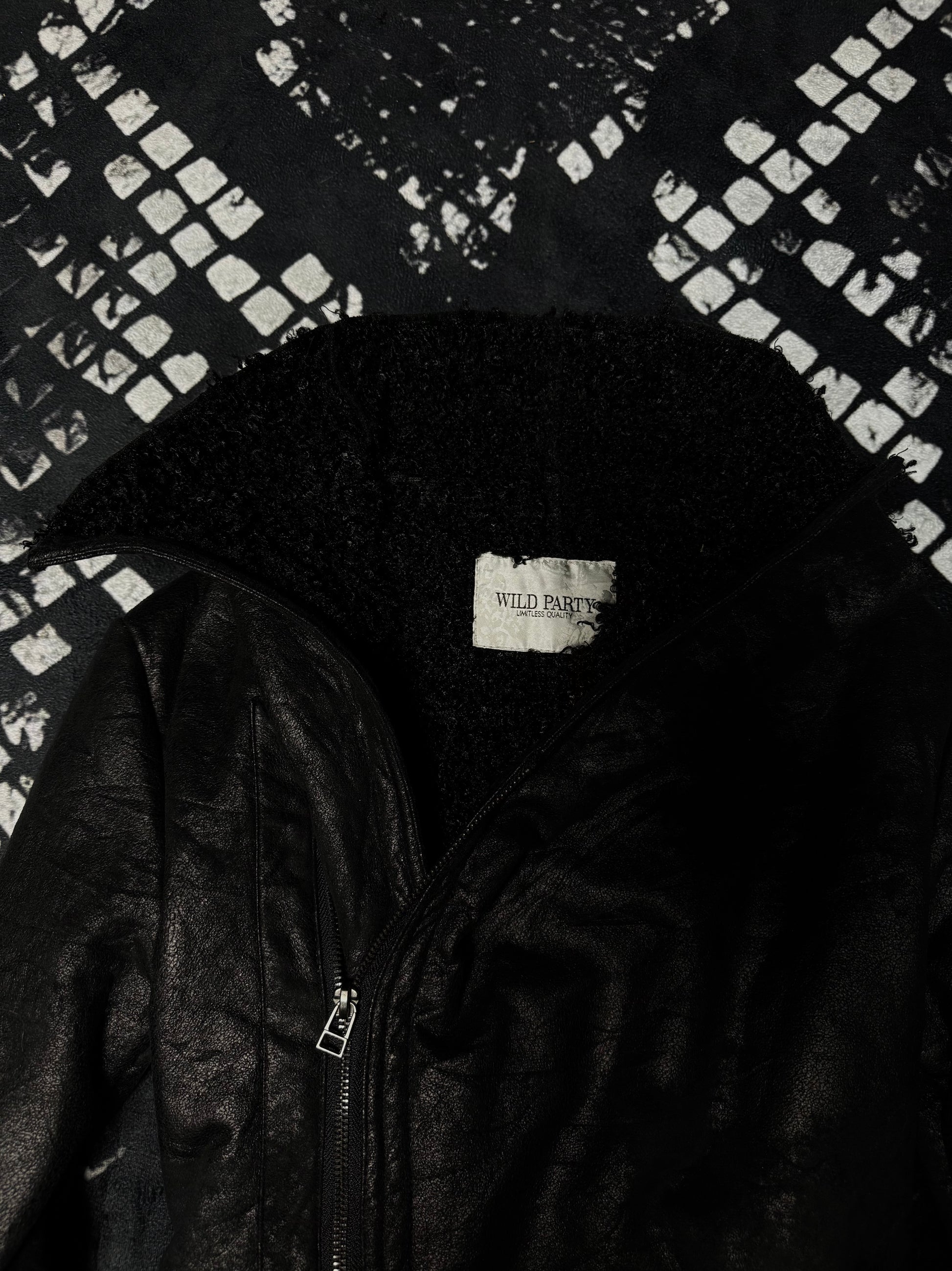 ༒ WILD PARTY༒