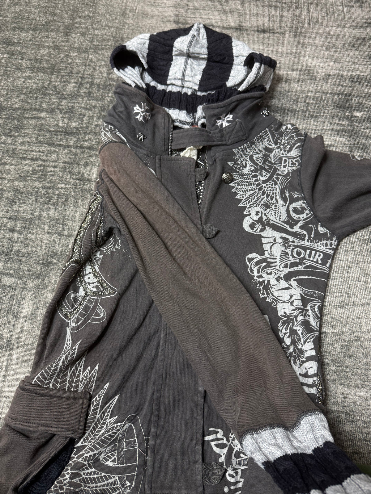 990926BAD2WEAR