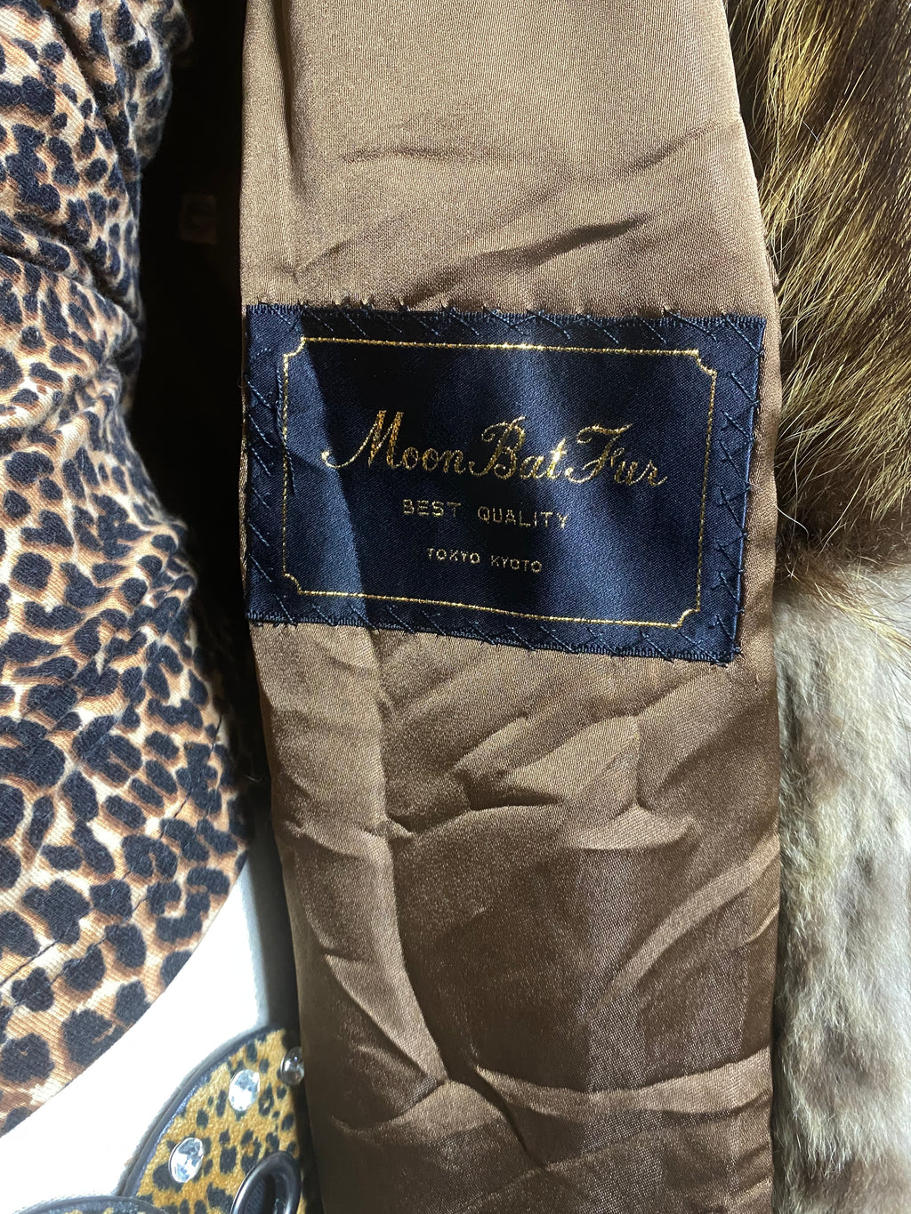 ༒𝐁𝟐𝐕༒𝟏 𝐎𝐅 𝟏 𝐋𝐈𝐌𝐈𝐓𝐄𝐃 𝐎𝐔𝐓𝐅𝐈𝐓