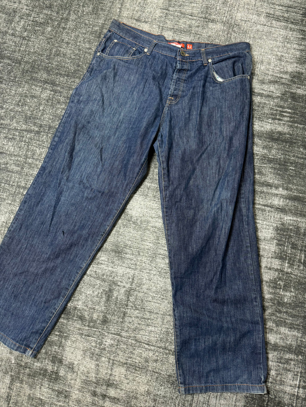 690926BAD2WEAR