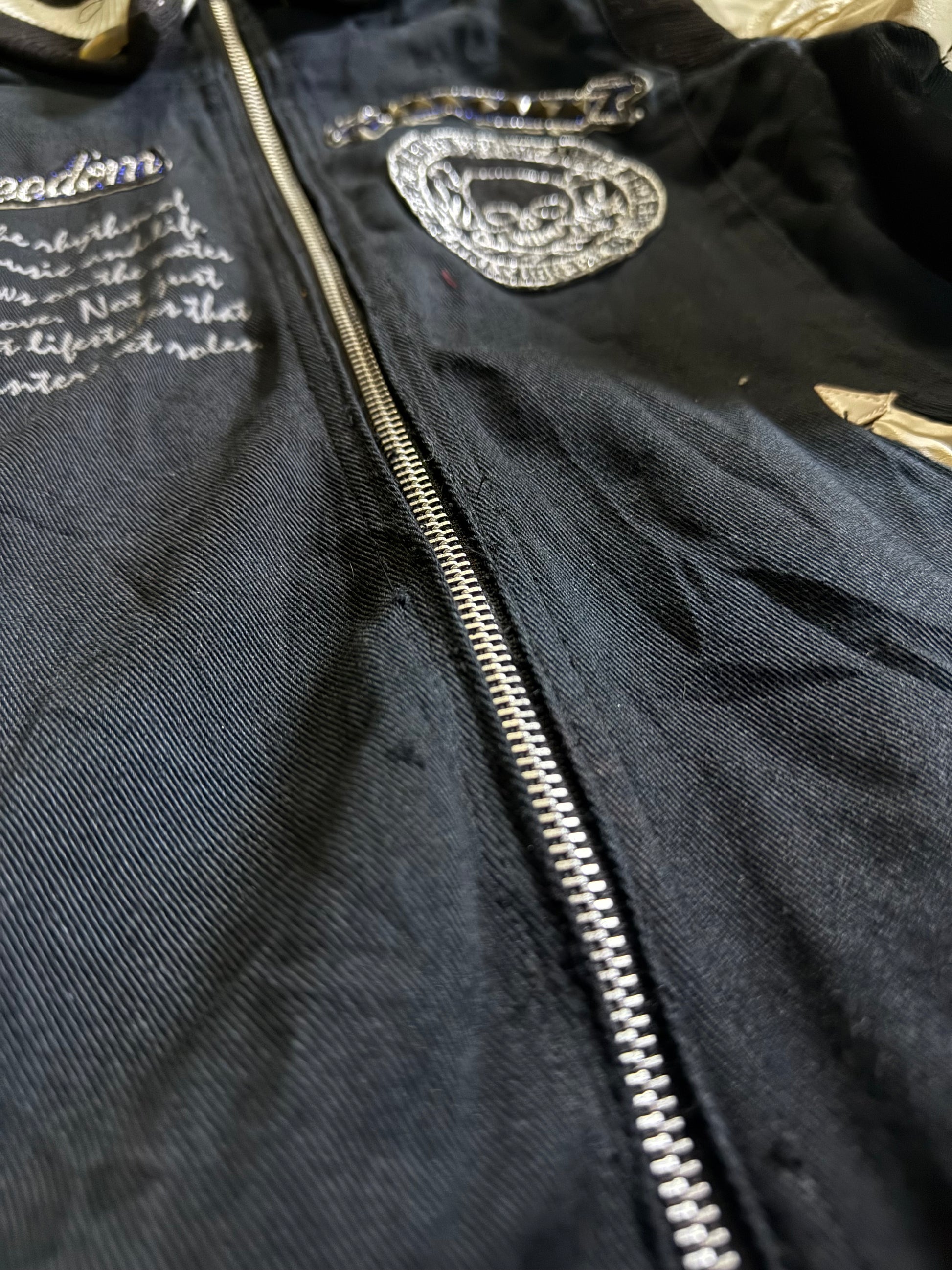 740726BAD2WEAR