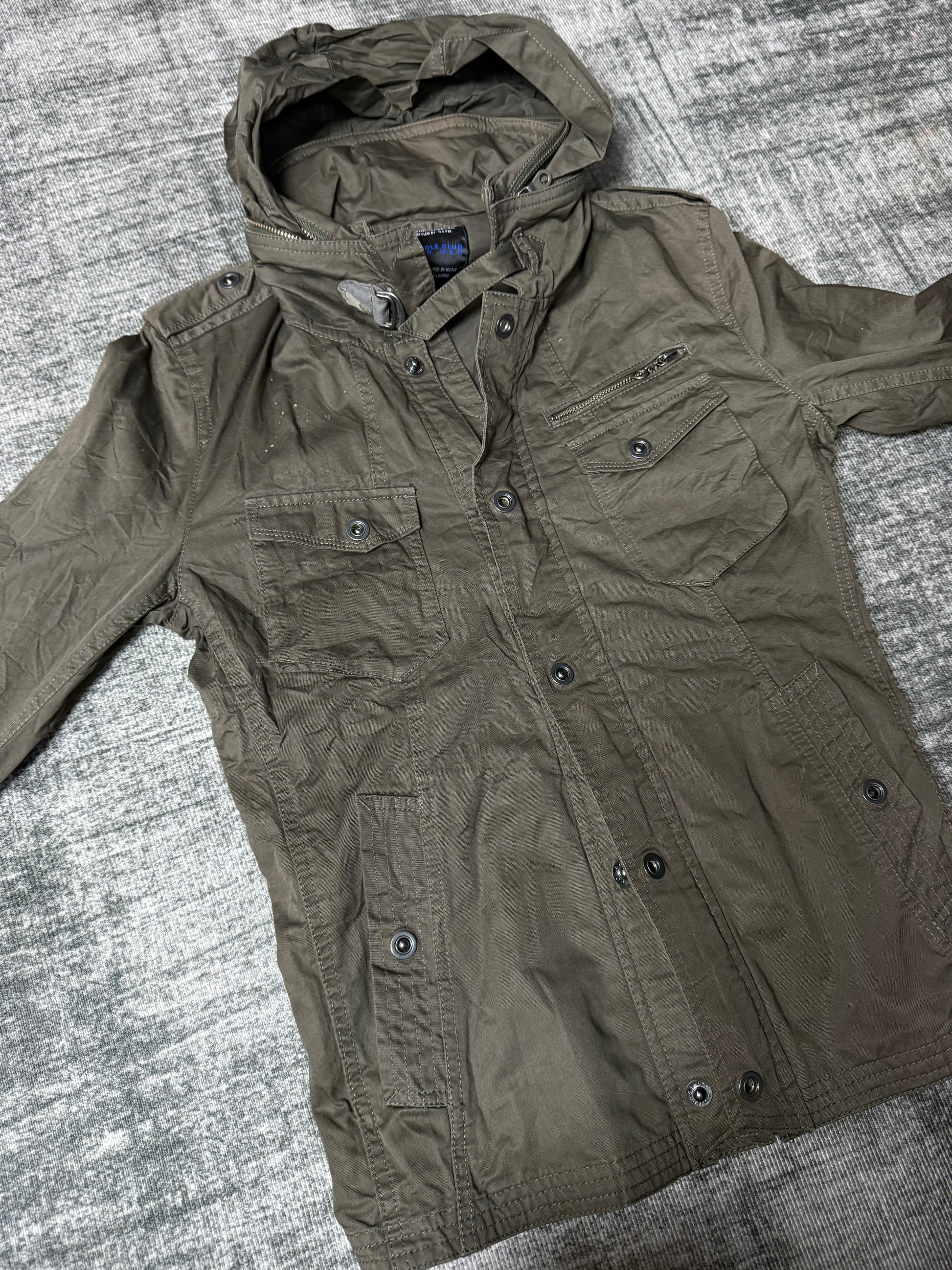 840826BAD2WEAR