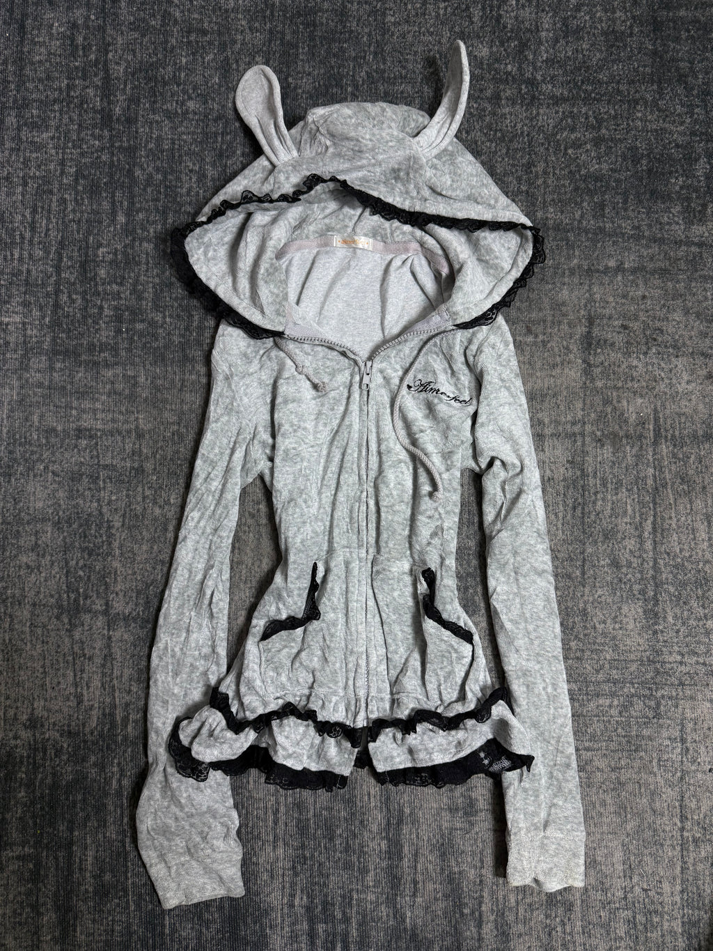 B2V-AIMERFEEL HOODIE ༒