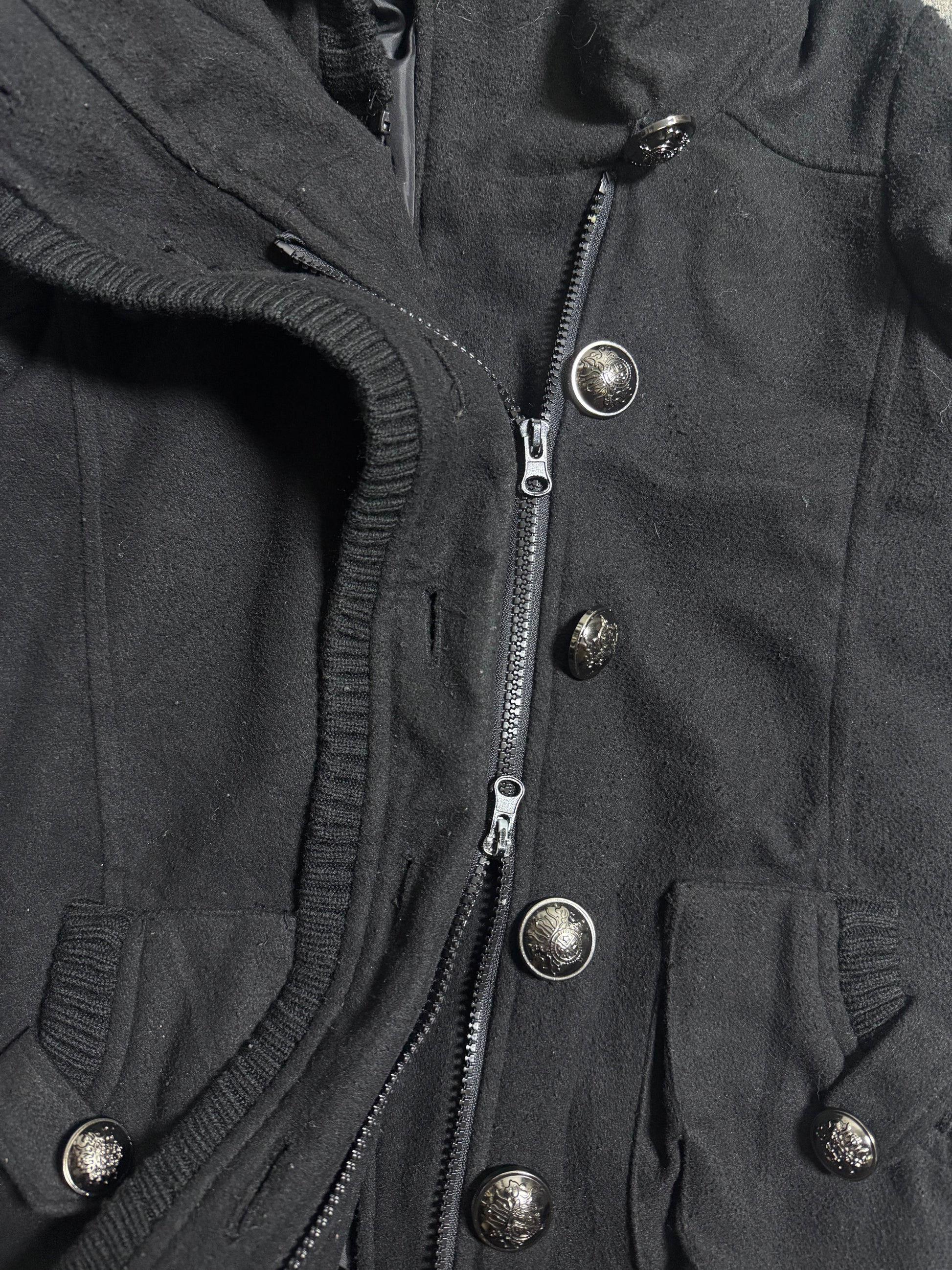 B2V-INGNI༒  * Rare *