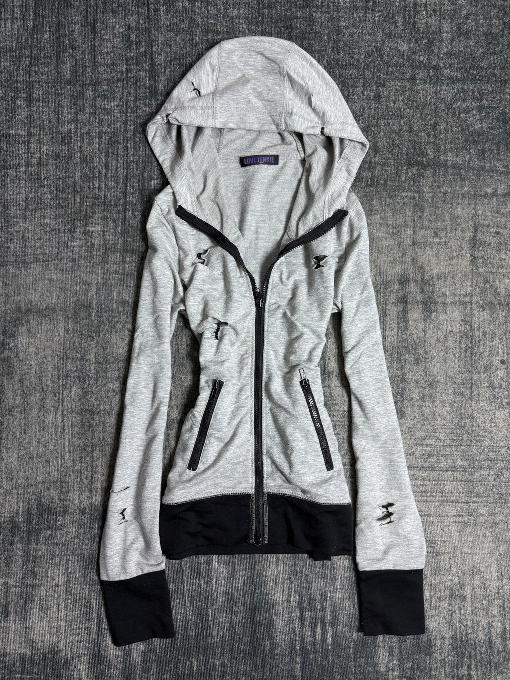 B2V-LOVE JUNKIE༒ 67$