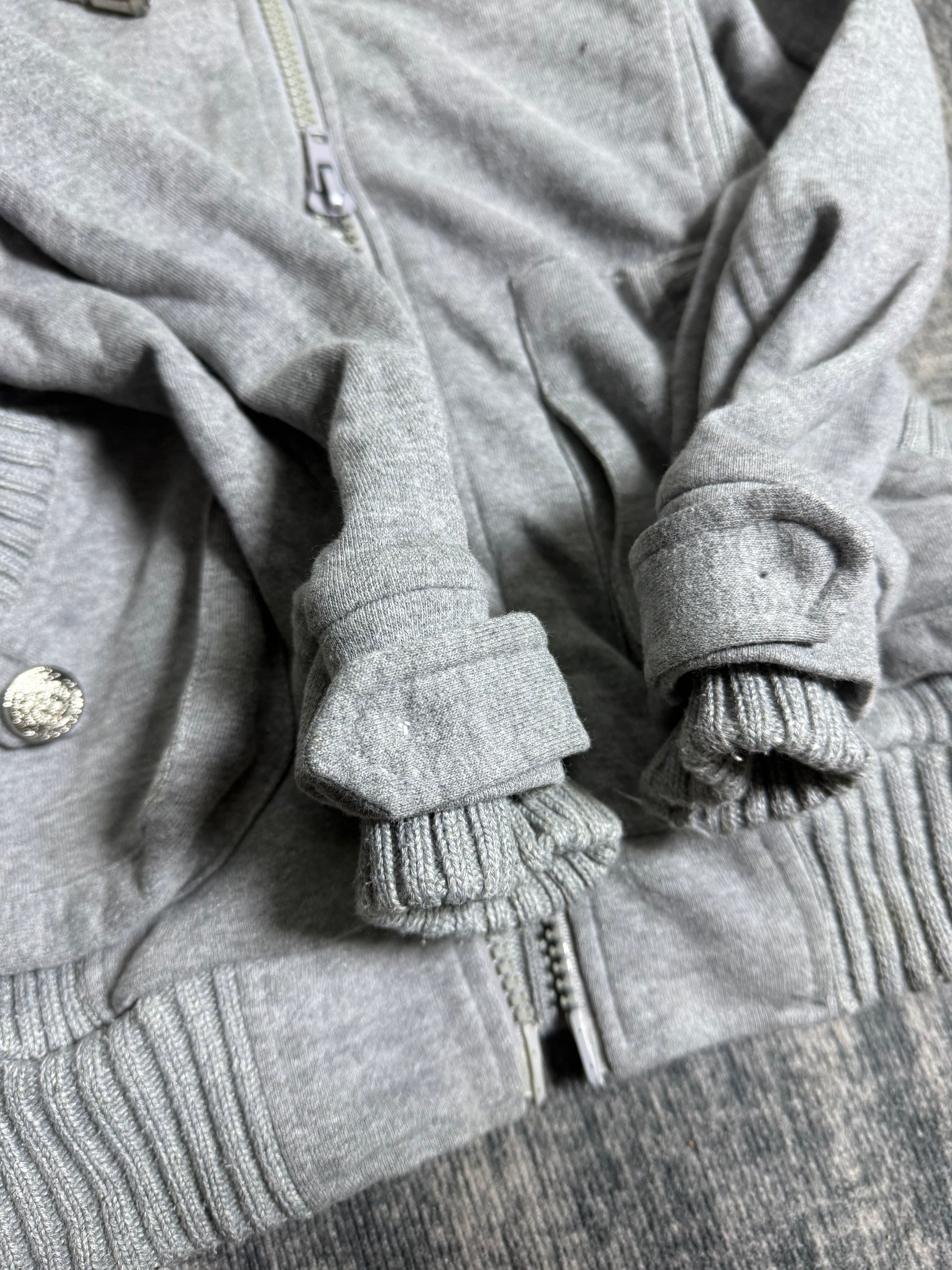 B2V INGNI JACKETS (1)༒