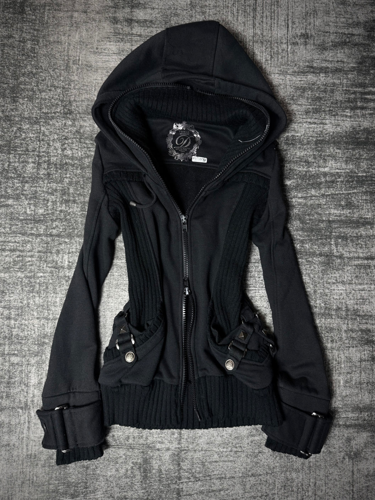 770826BAD2WEAR