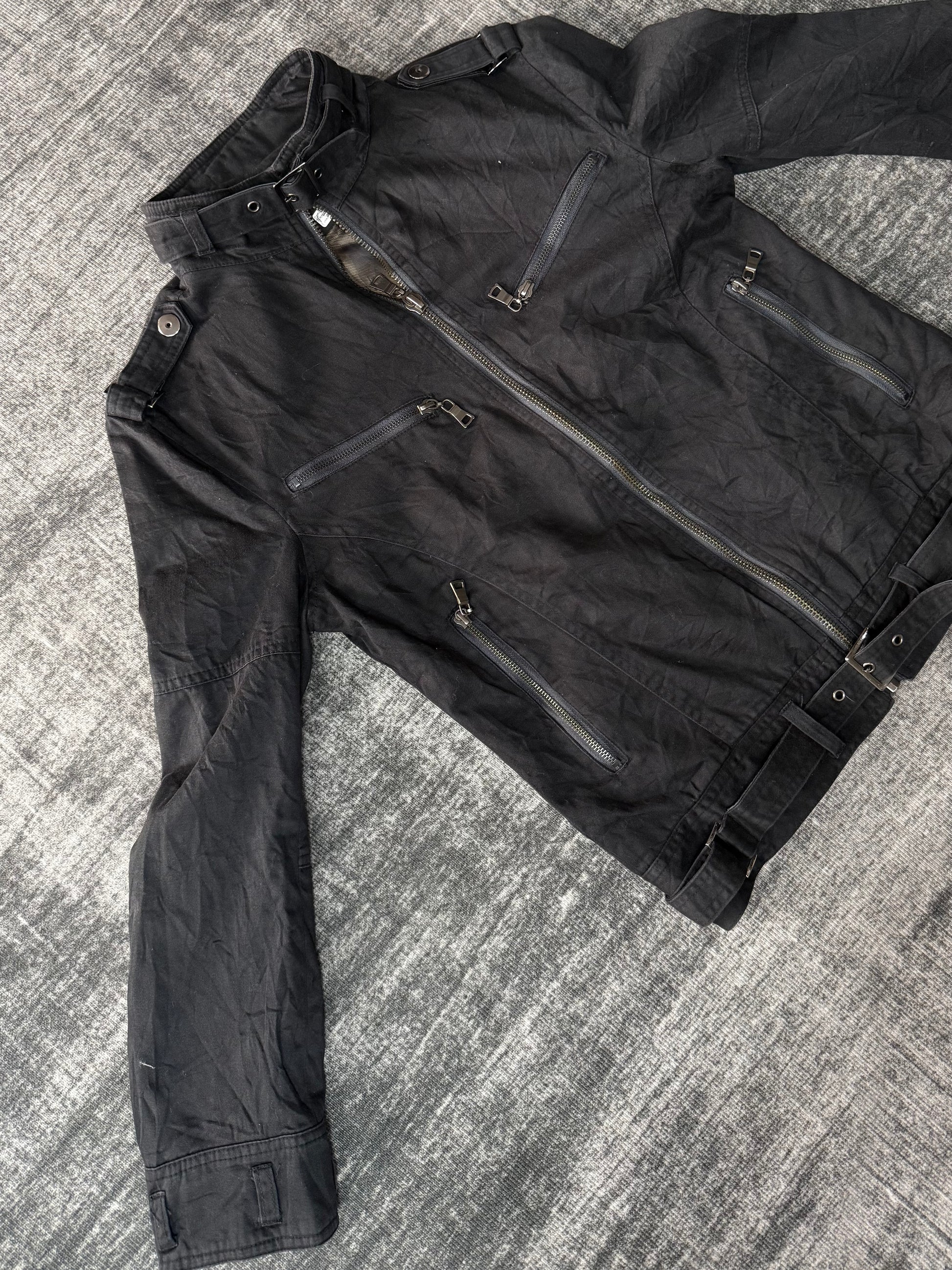690826BAD2WEAR