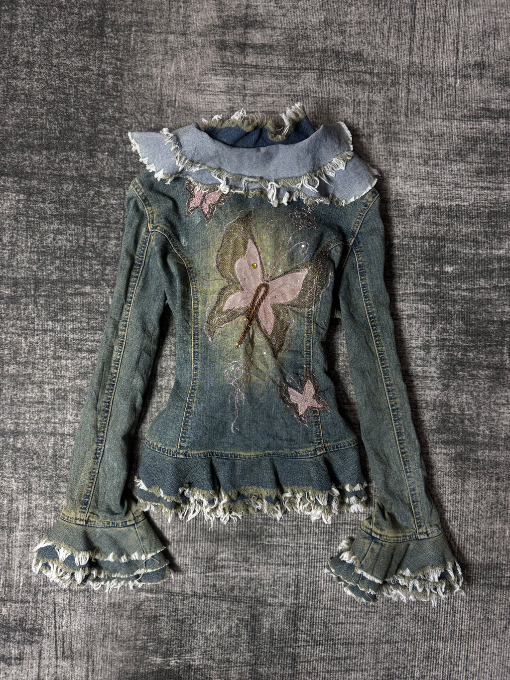 600926BAD2WEAR