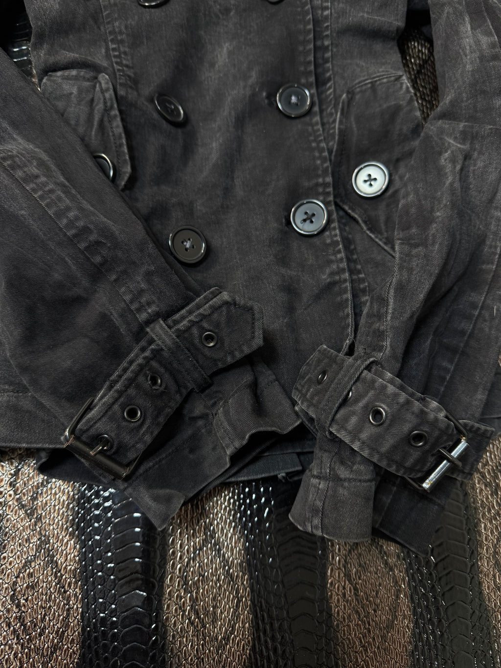 B2V TRIPP NYC JACKETS  ༒