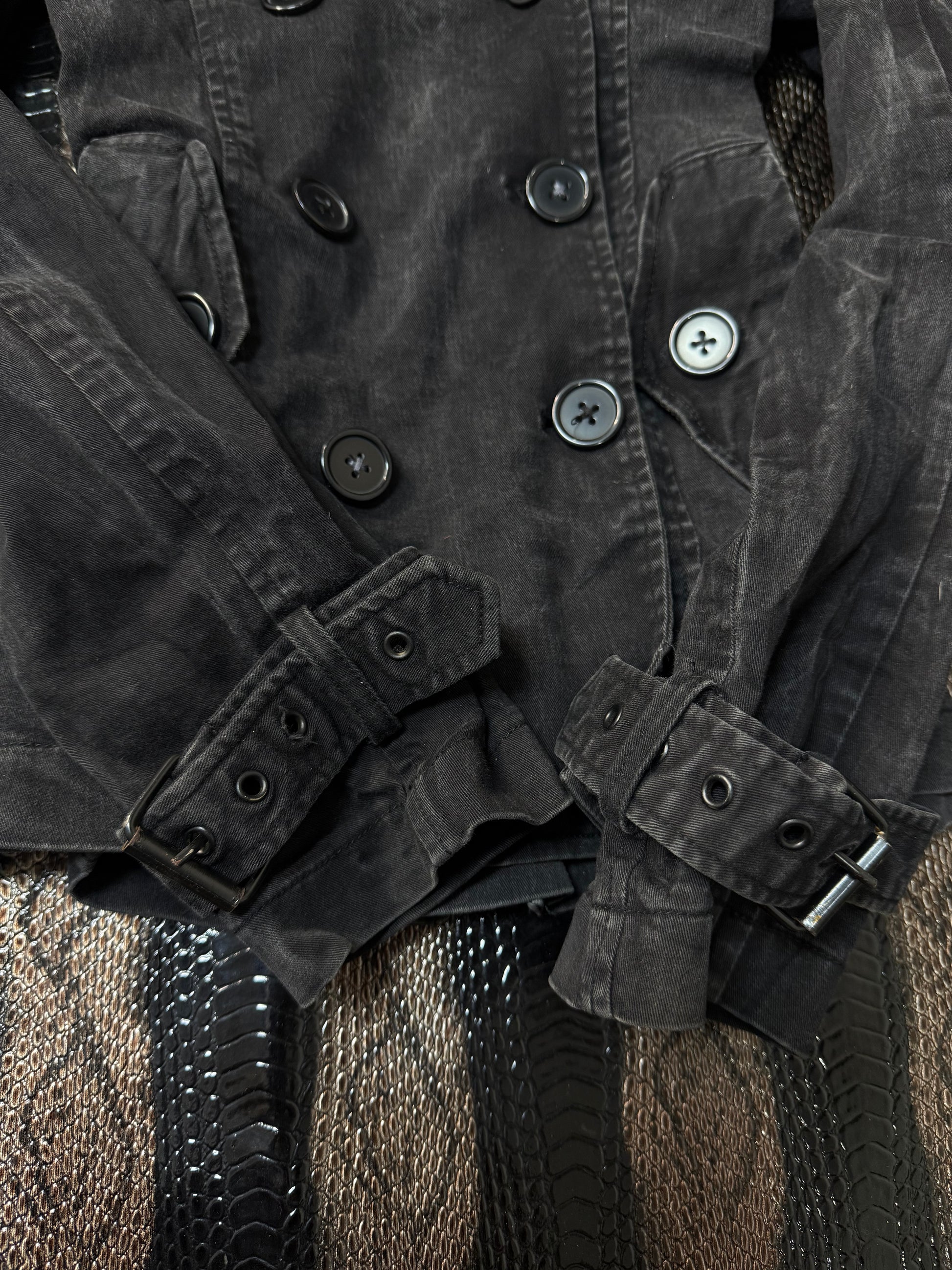 B2V TRIPP NYC JACKETS  ༒