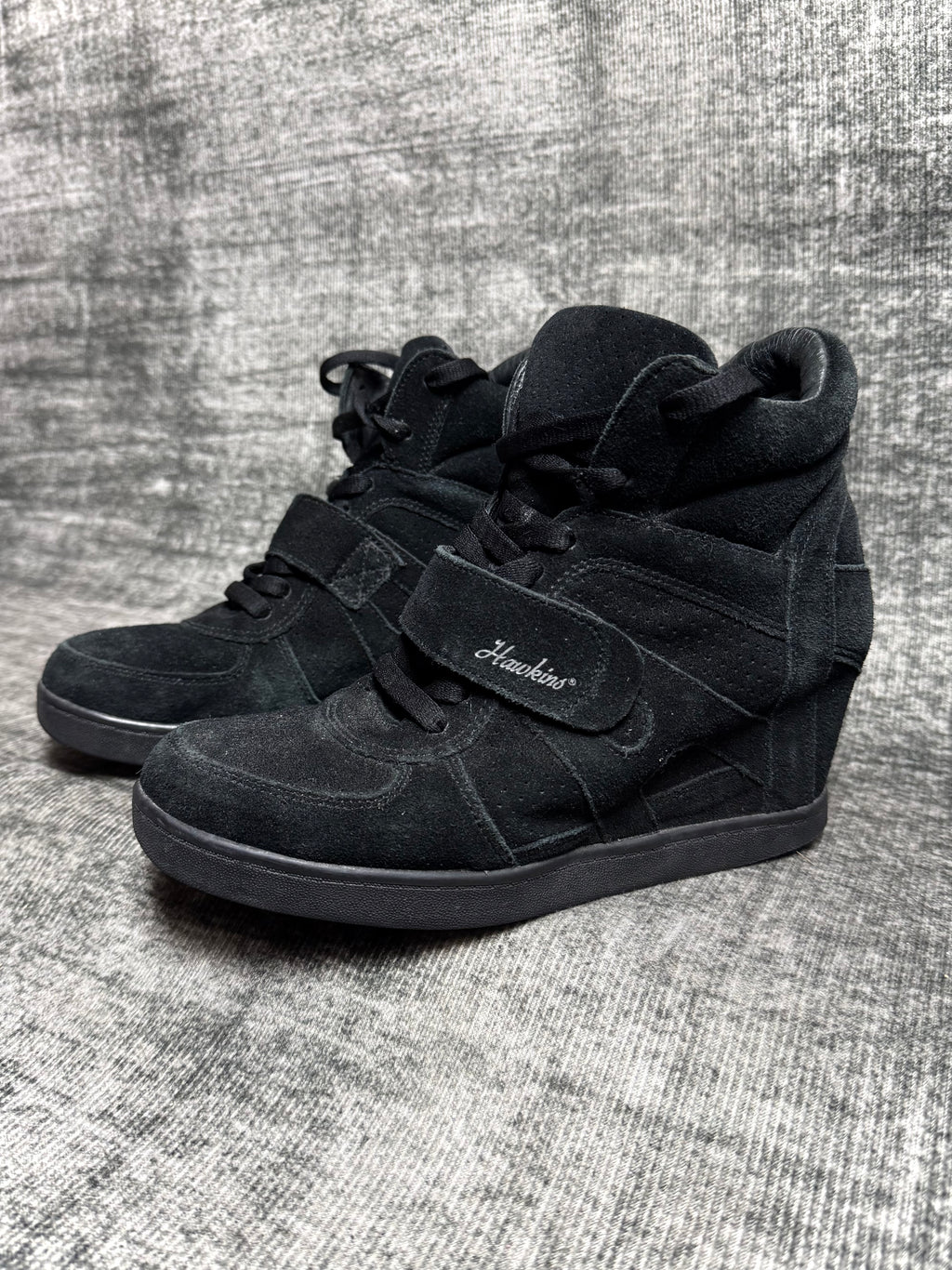 HAWKINS WEDGE SNEAKERS