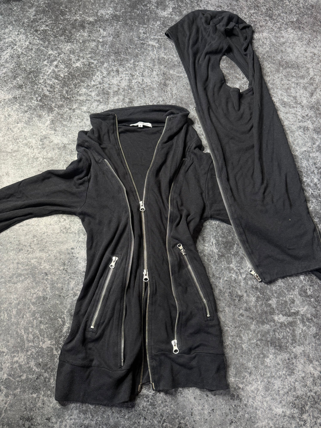 580726BAD2WEAR