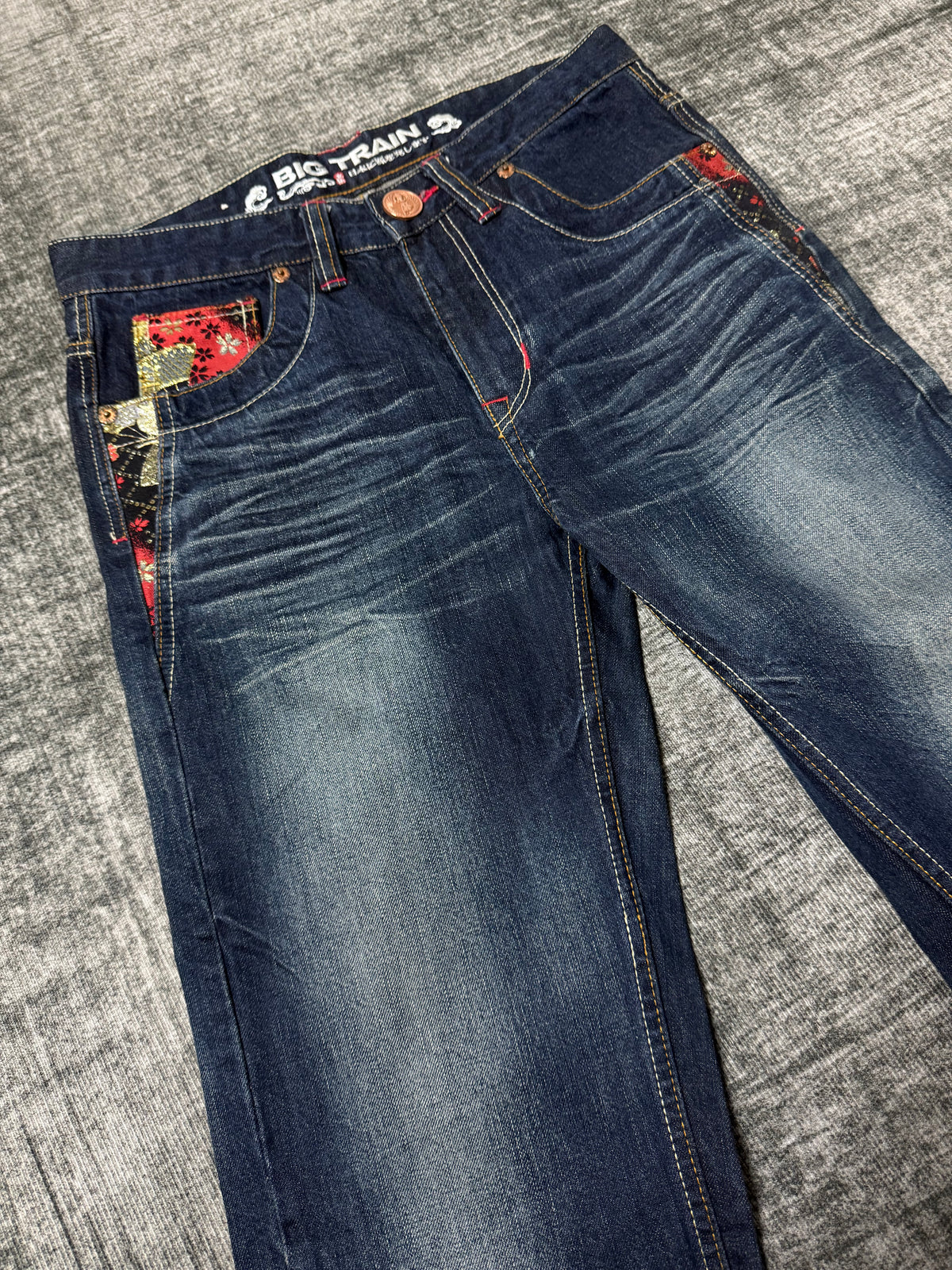 770926BAD2WEAR