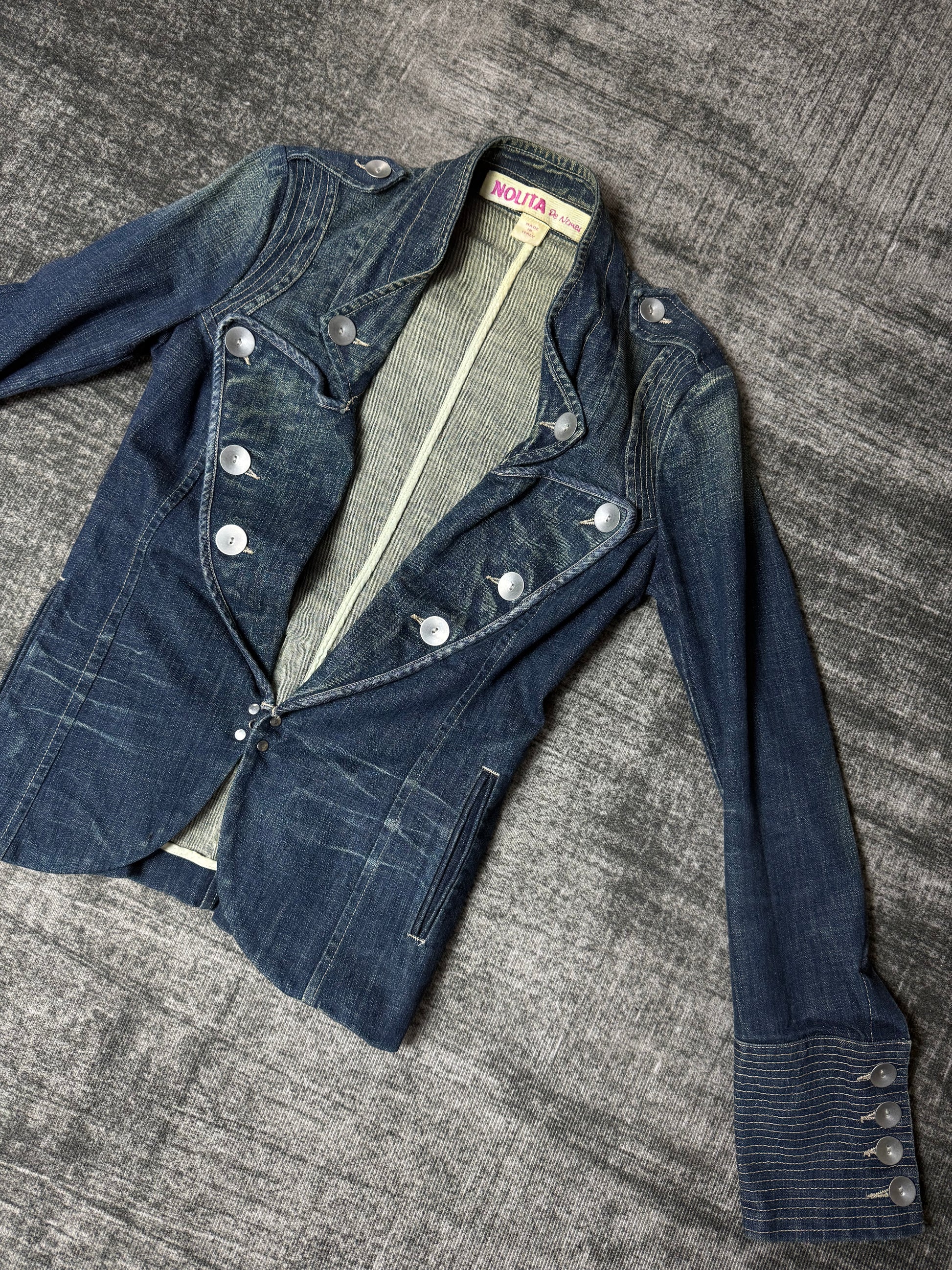 540926BAD2WEAR