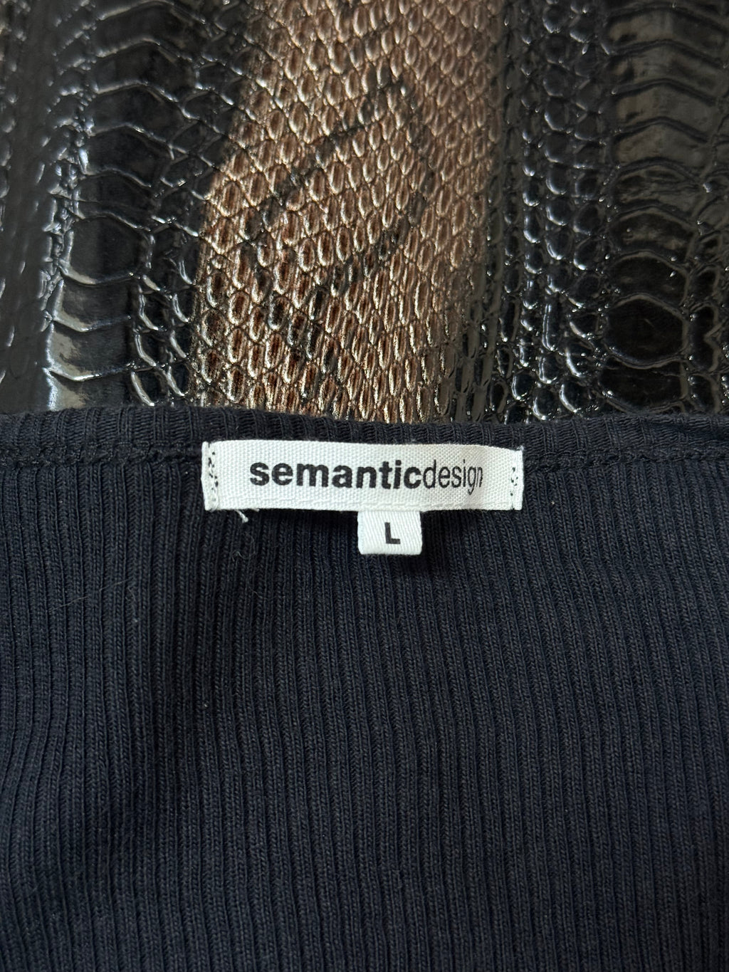 B2V SEMANTIC DESIGN T12༒