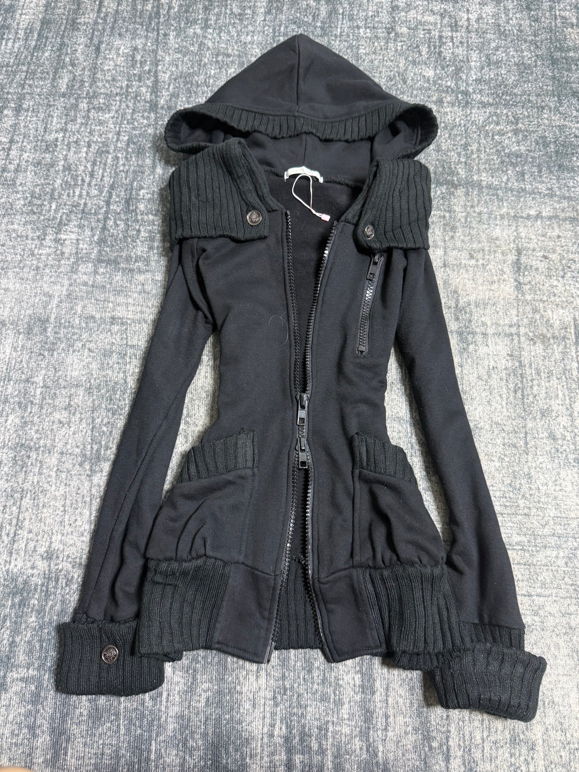 B2V-PRIVET BEACH HOODIE༒