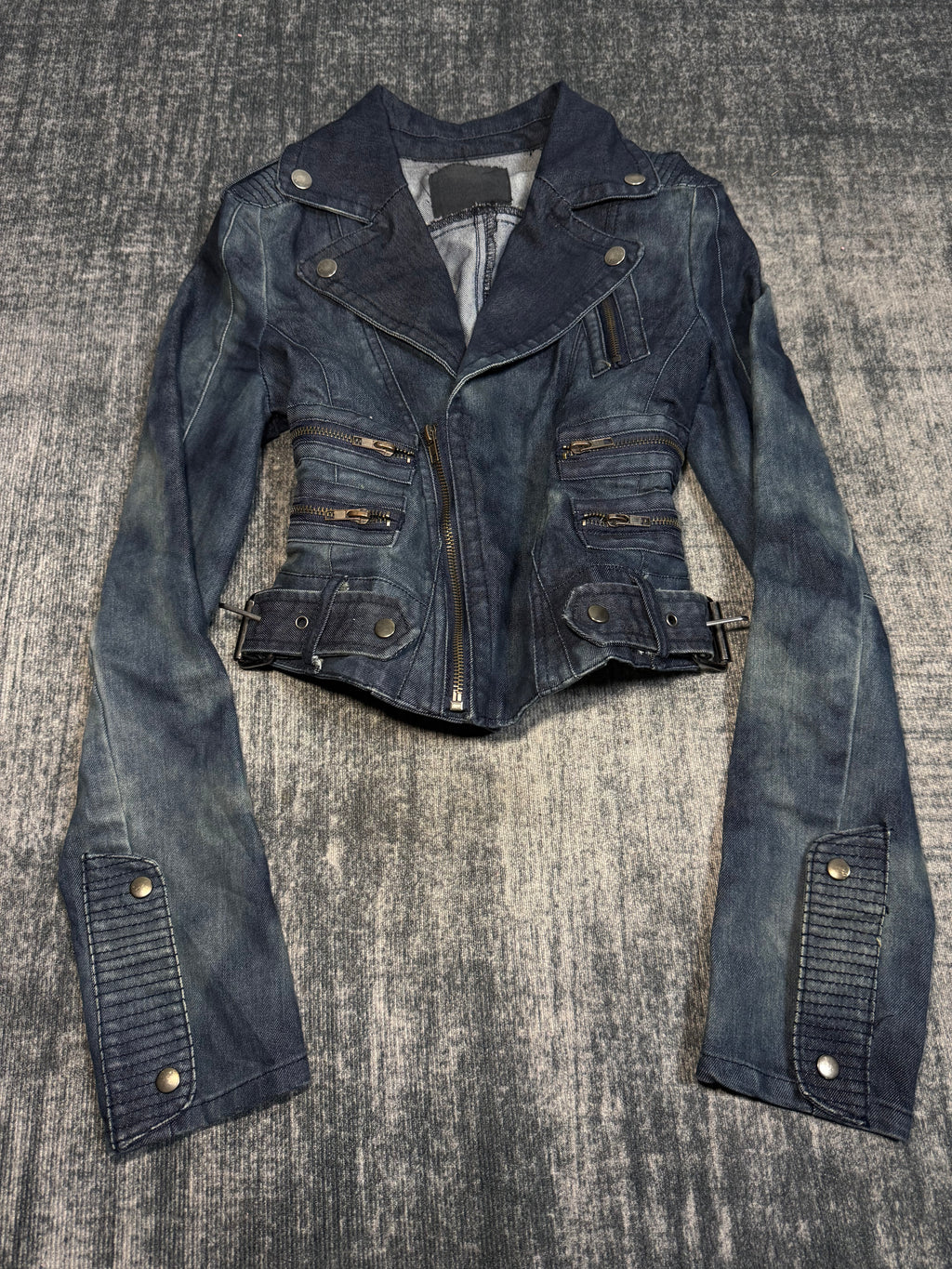 B2V- JIGGY JACKET༒