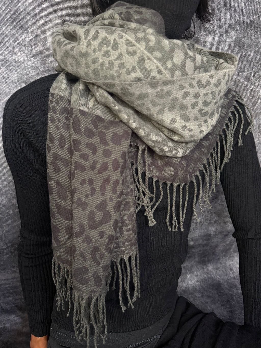 870726BAD2WEAR