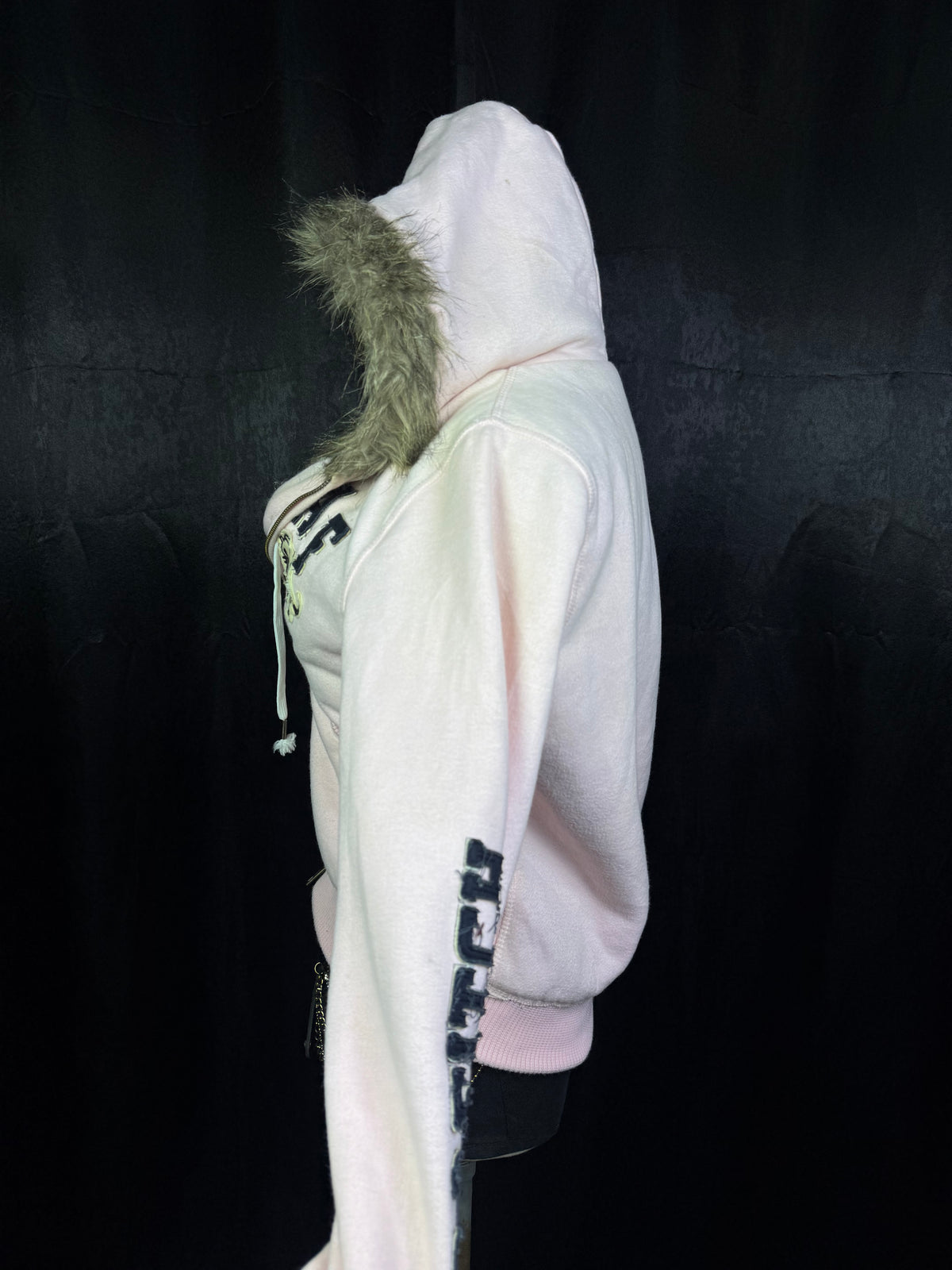 1031026BAD2WEAR
