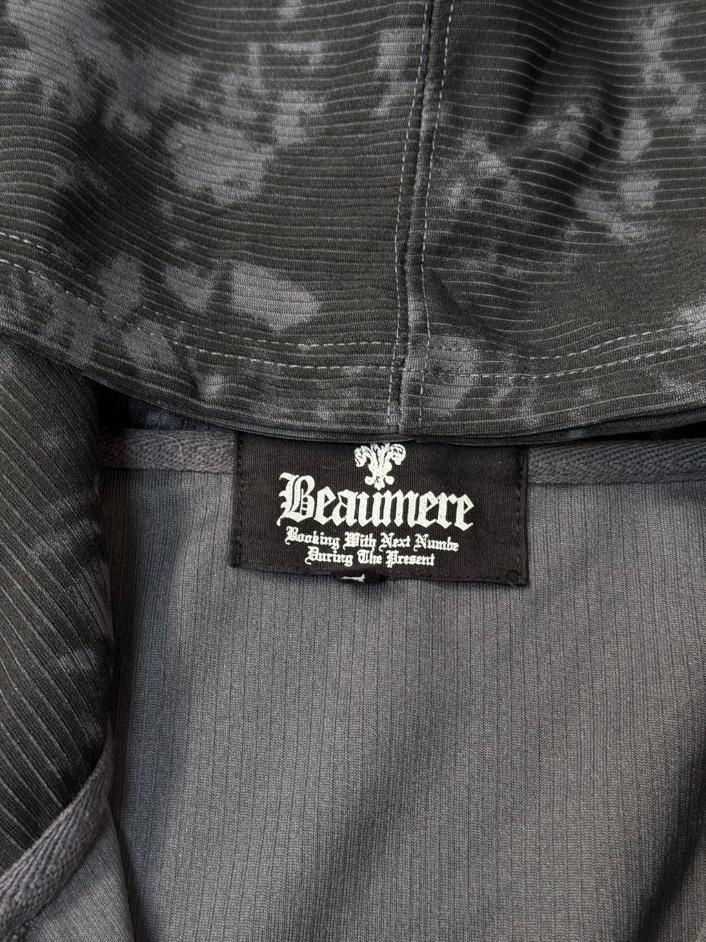 B2V BEAUMERE B HOODIE01 ༒