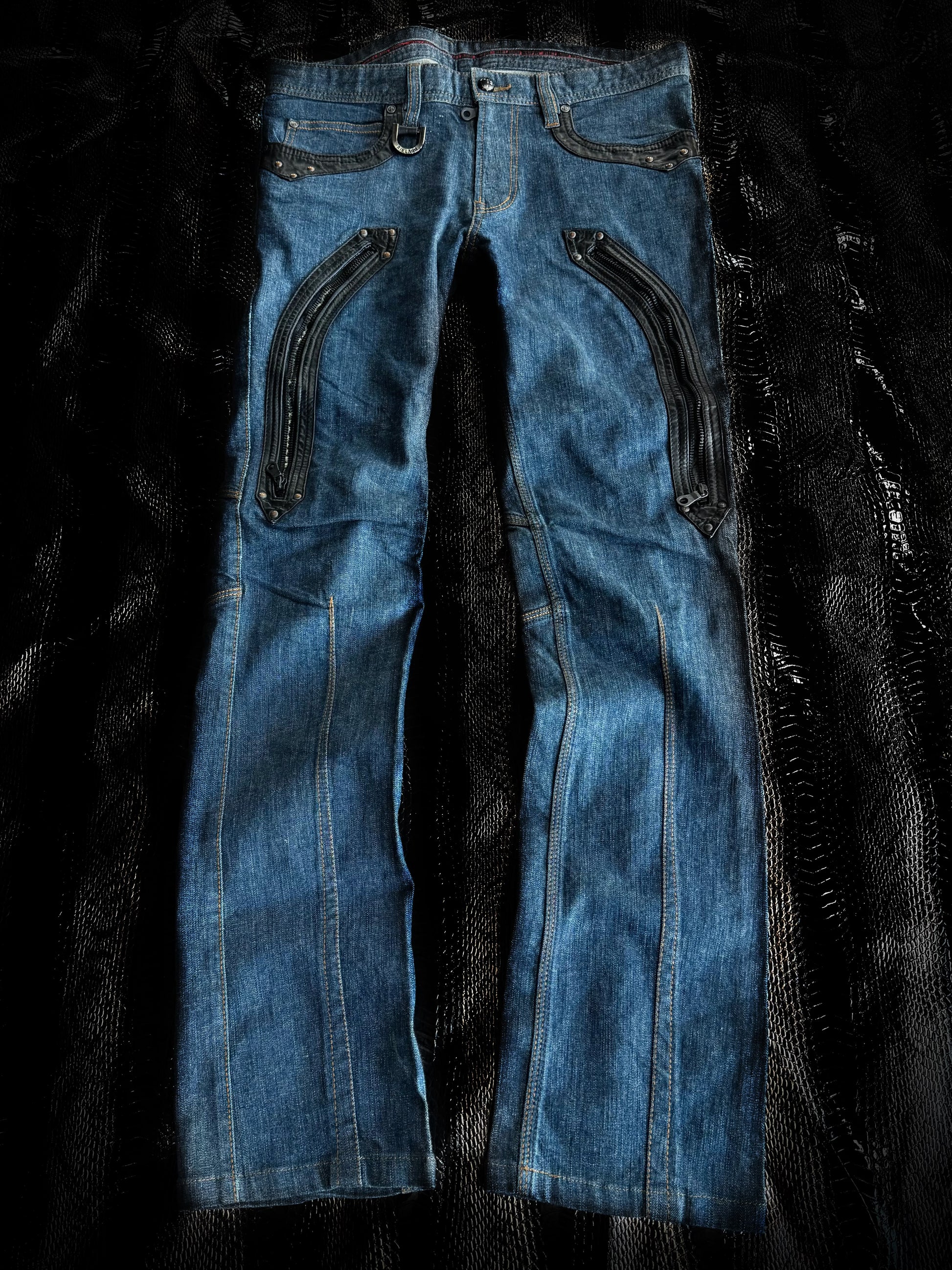 250626BAD2WEAR