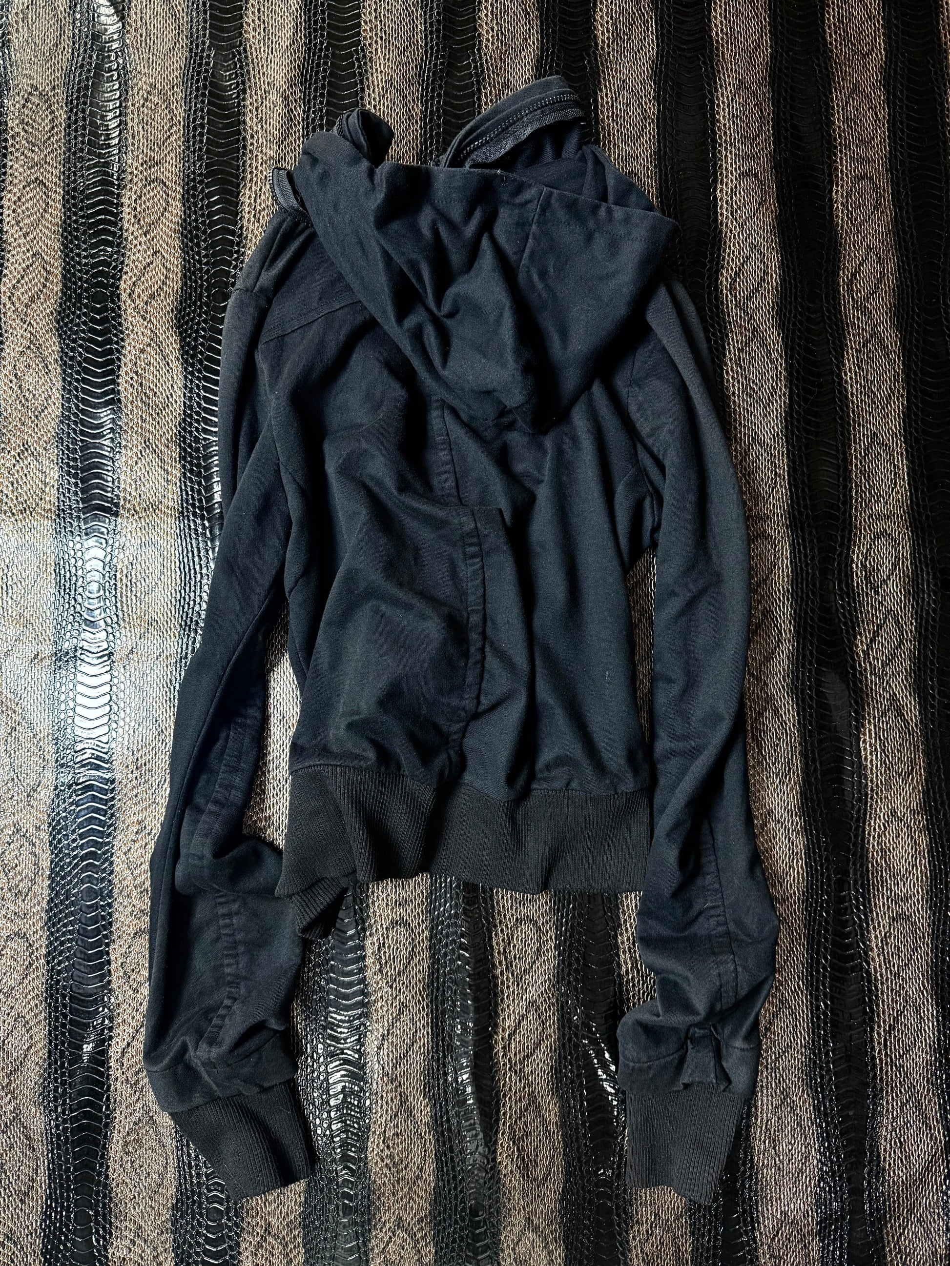 770626BAD2WEAR
