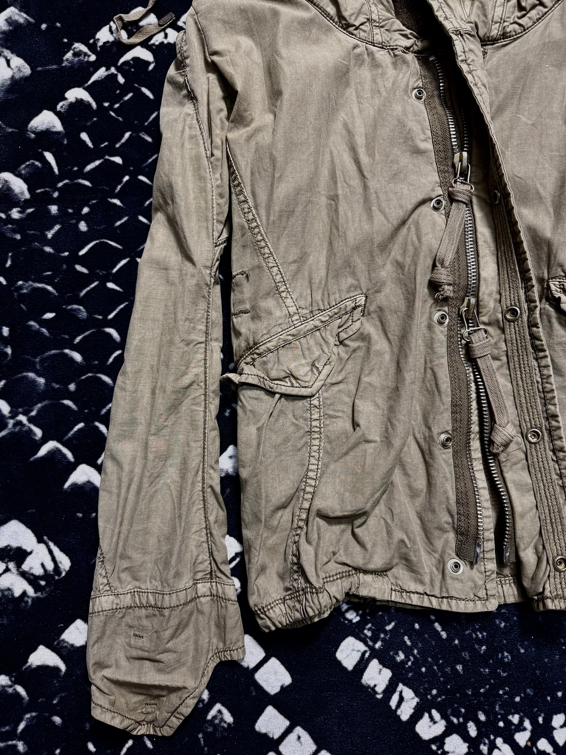 GOA MILITARY GARMENT ༒