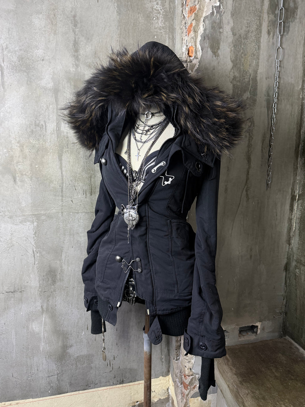 221026BAD2WEAR